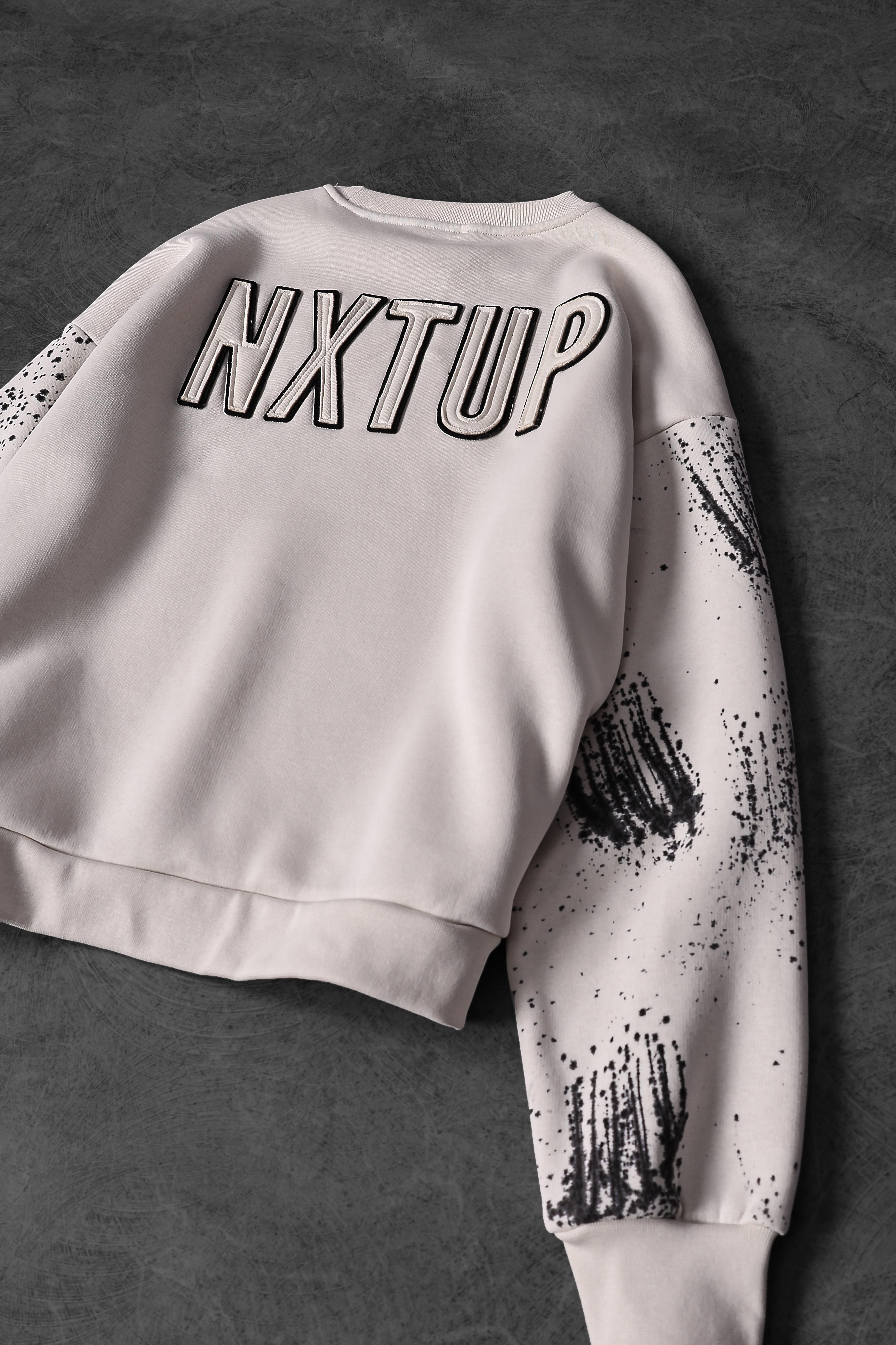 Erkek Bej Nxtup Nakışlı Kol Detay Oversize Sweatshirt