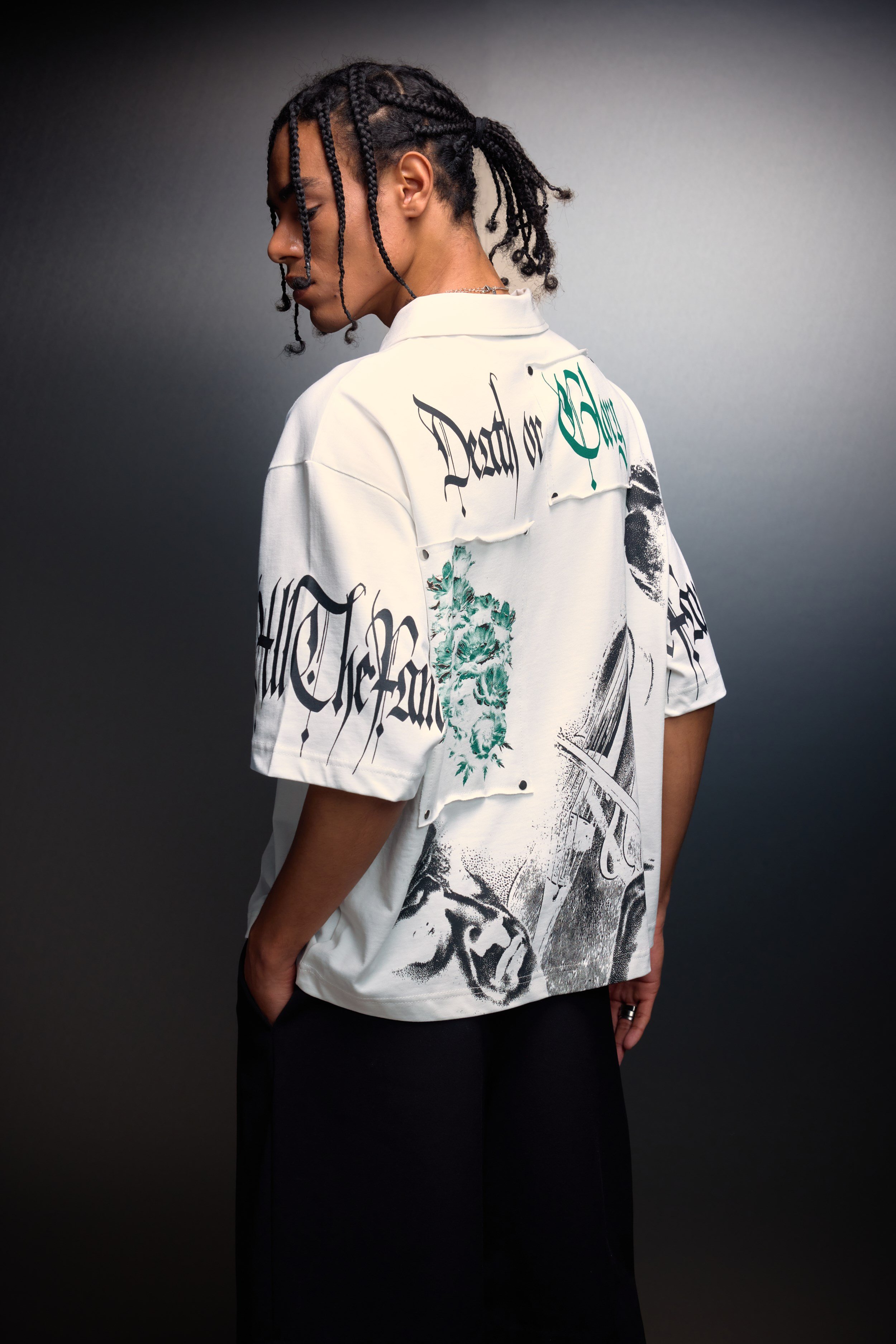 Erkek Beyaz Death or Glory Patchli Box Fit Polo Yaka Tshirt