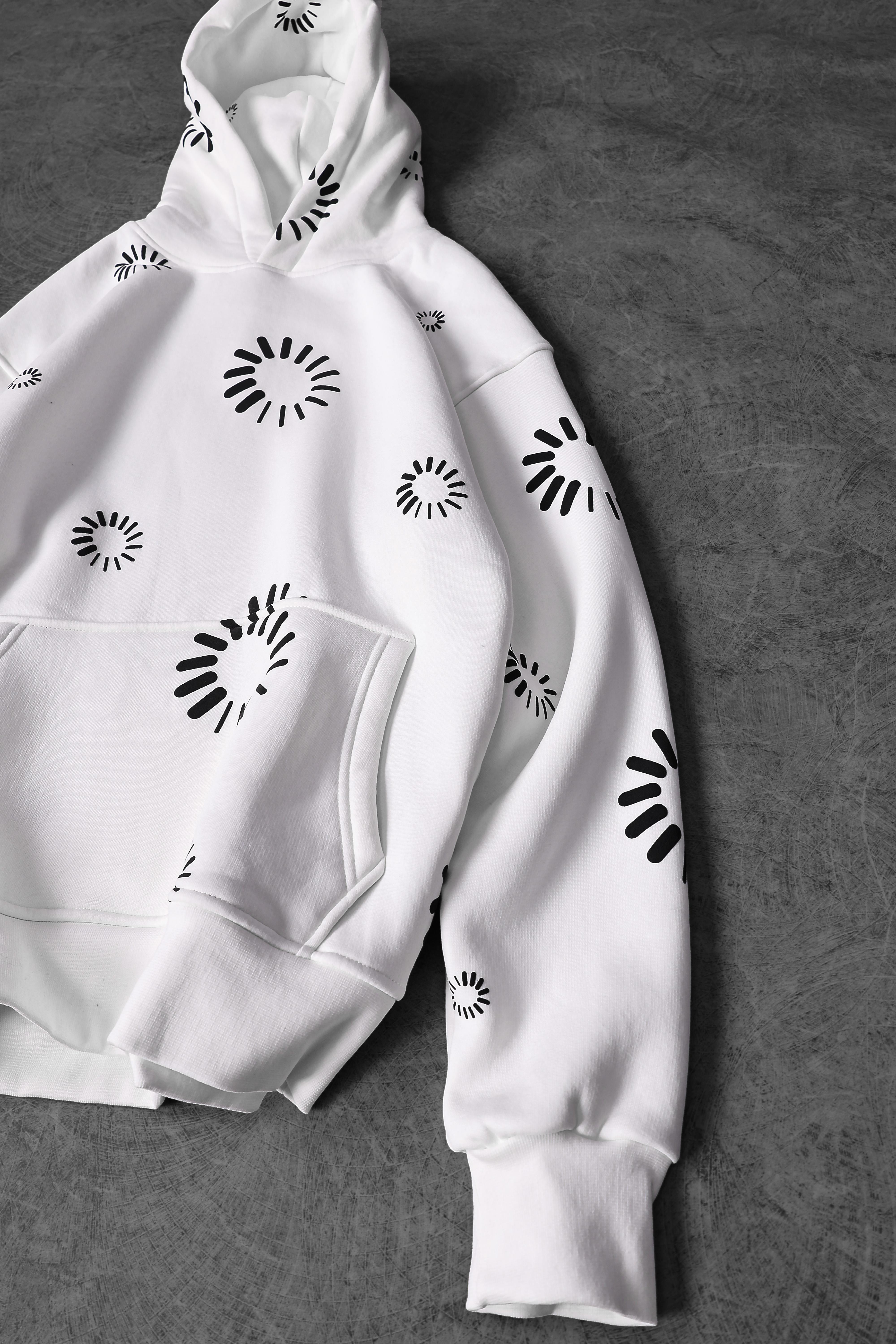 Erkek Beyaz Geometrik Kabartma Baskı Oversize Kapüşonlu Sweatshirt