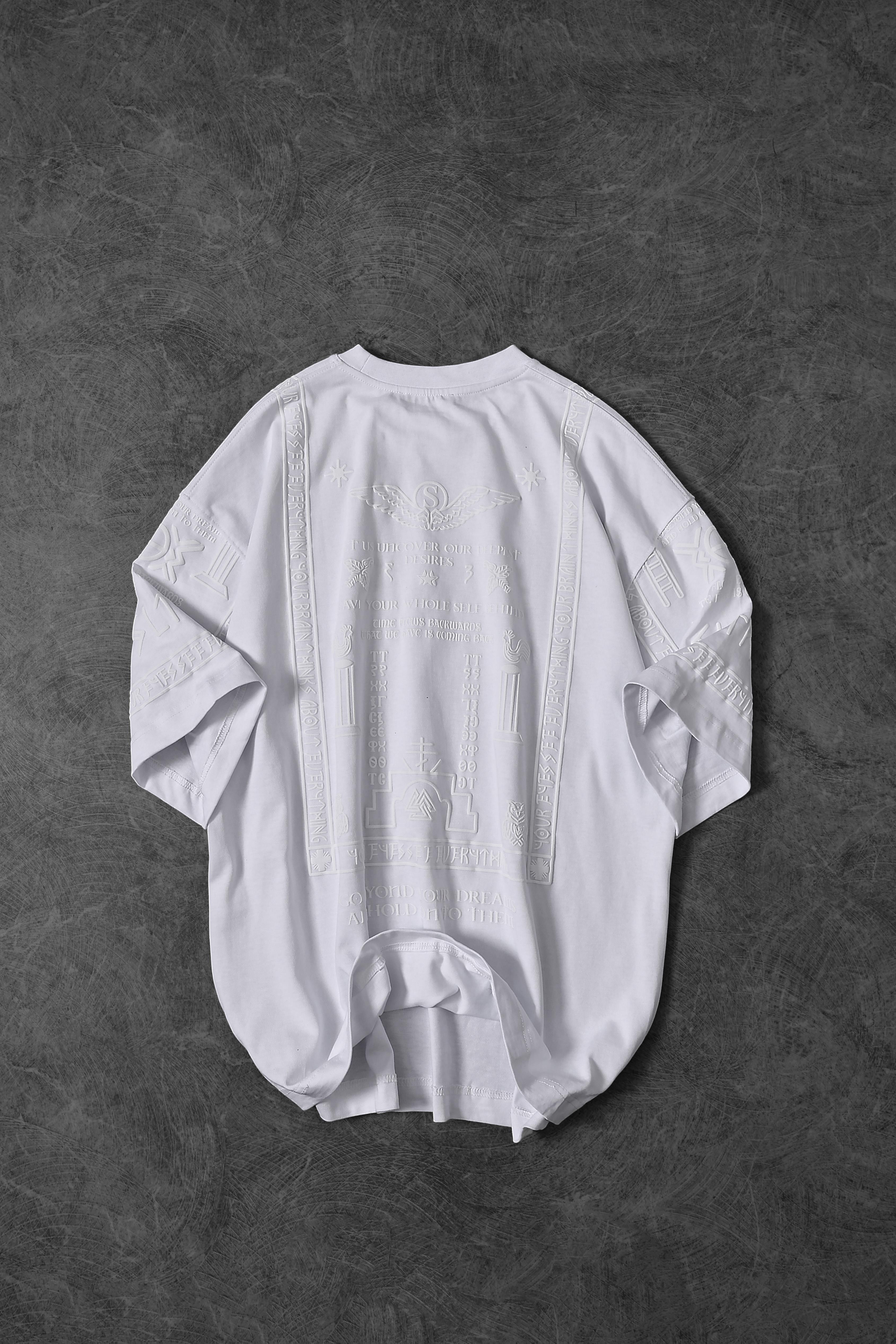 Erkek Beyaz Kabartma Baskı Oversize Tshirt
