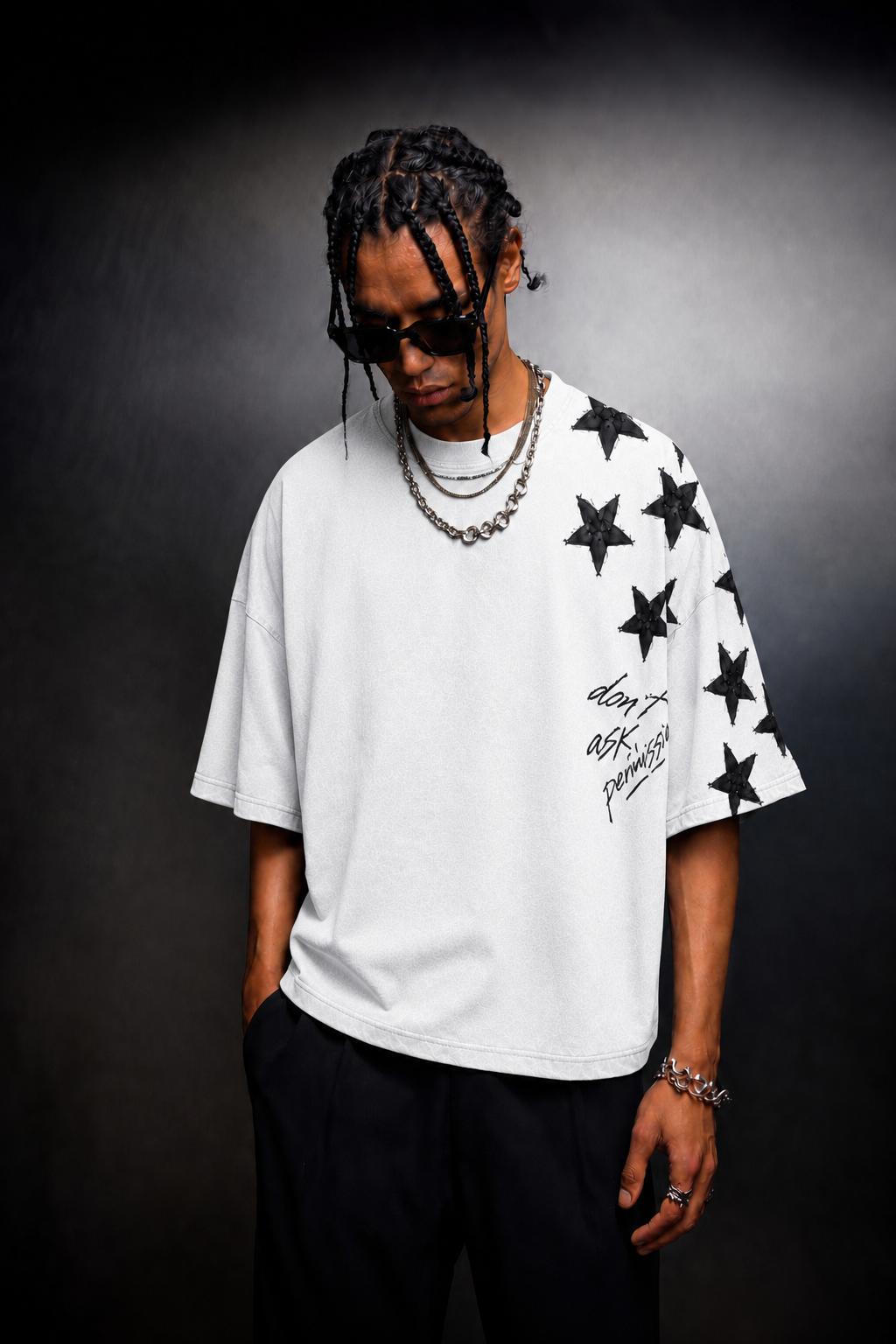 Erkek Beyaz Permission Aplike Nakışlı Oversize Tshirt
