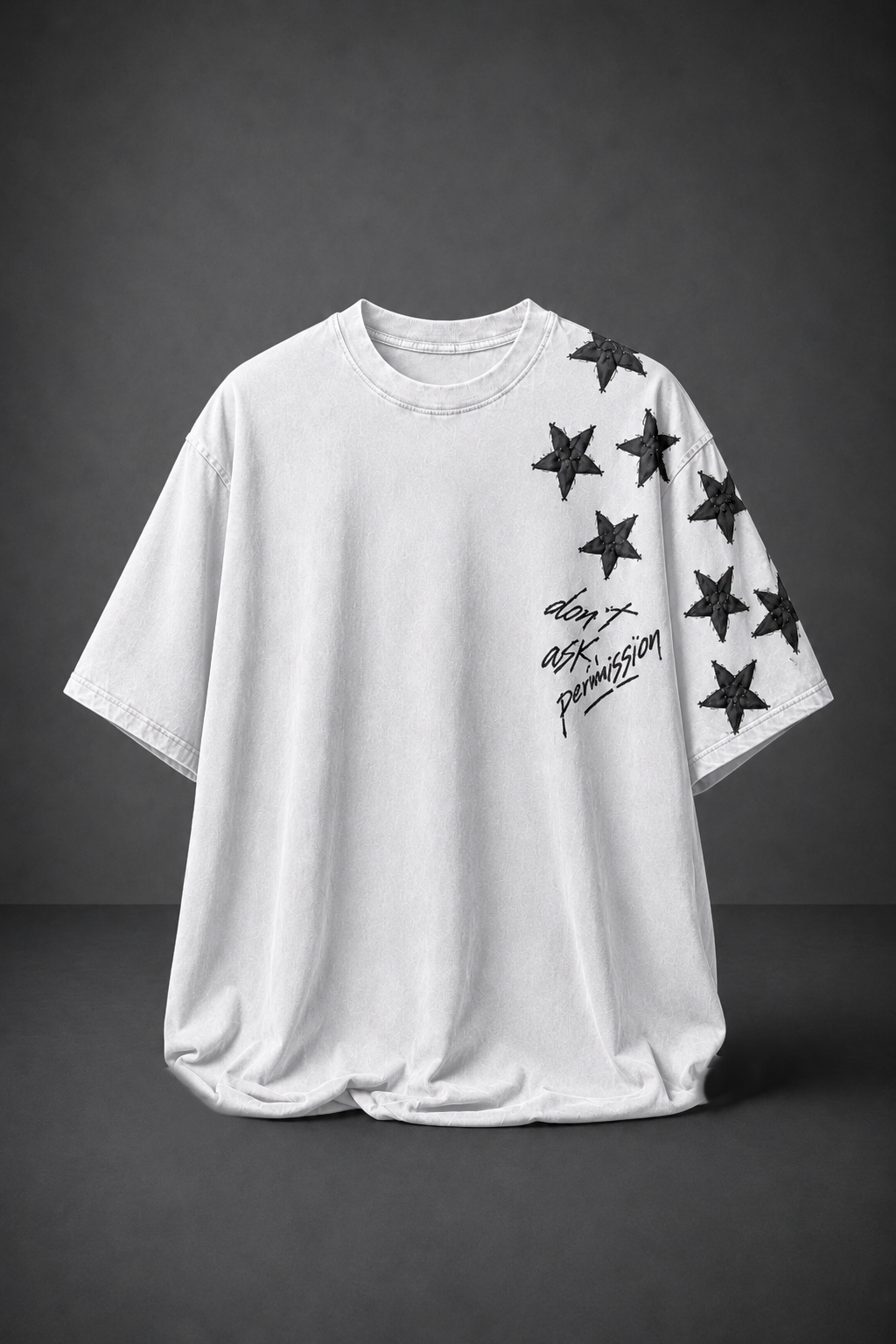Erkek Beyaz Permission Aplike Nakışlı Oversize Tshirt