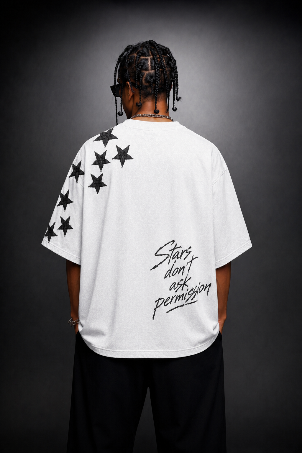 Erkek Beyaz Permission Aplike Nakışlı Oversize Tshirt