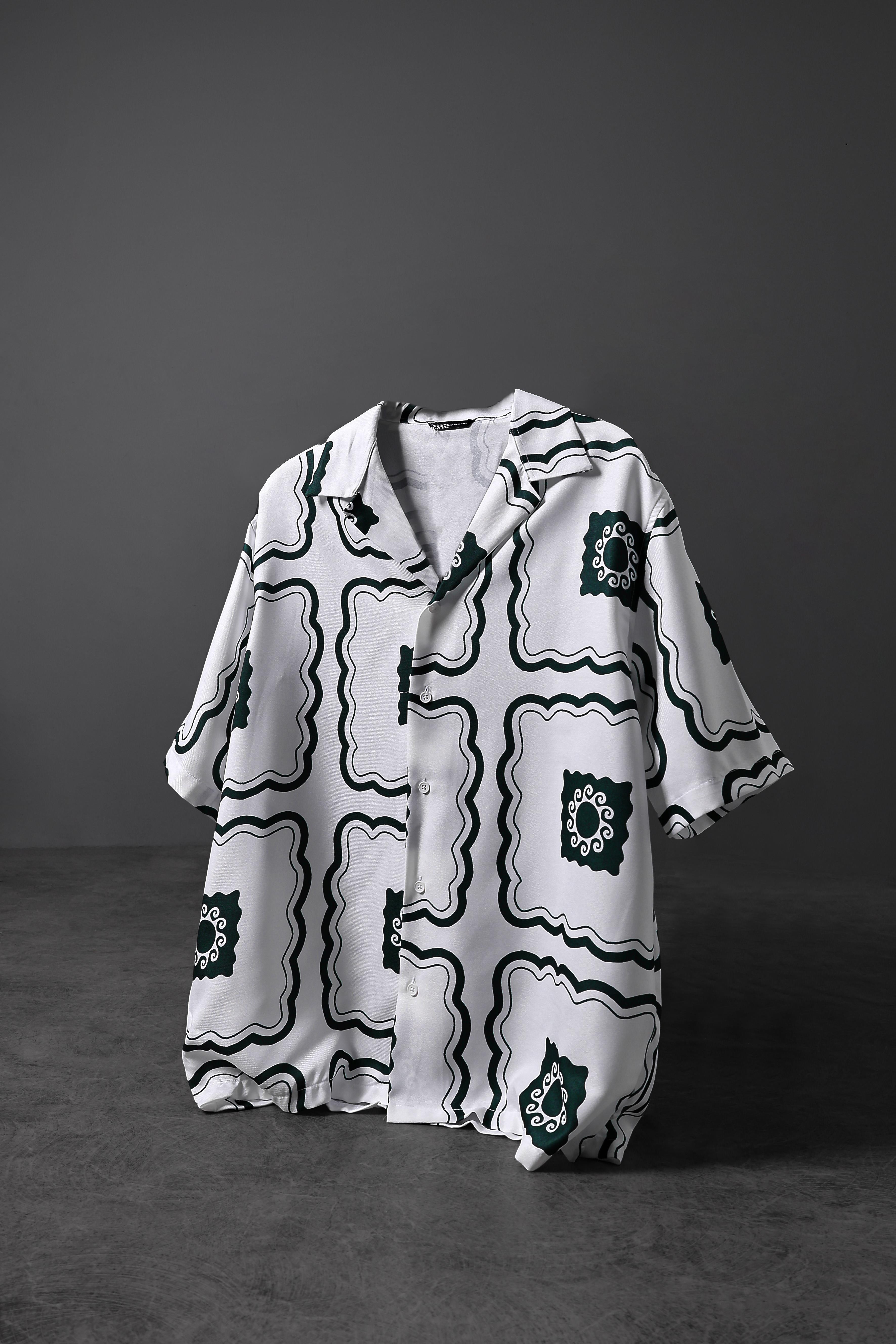 Erkek Beyaz Rectangle Pattern Oversize Kısa Kollu Gömlek