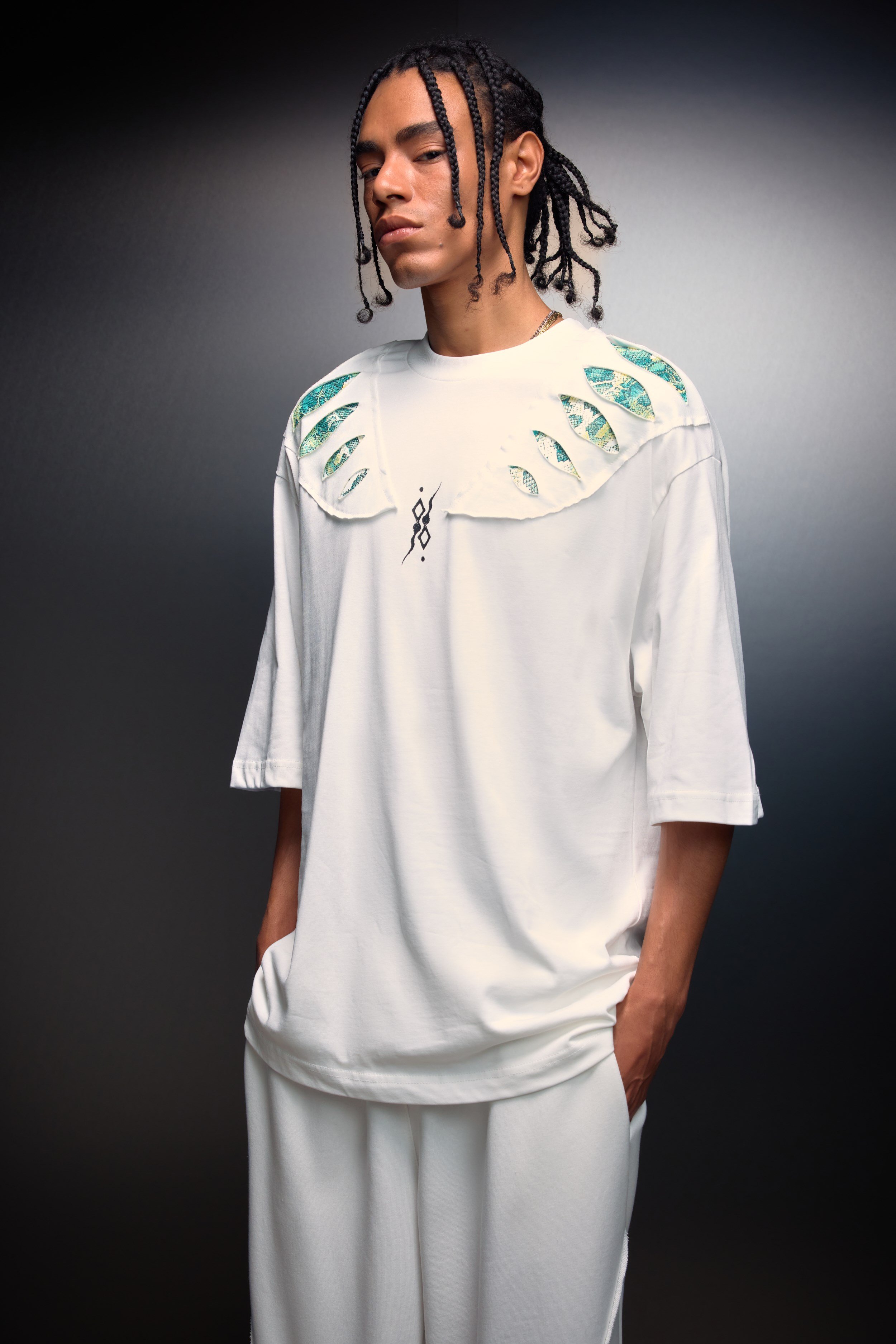Erkek Beyaz Spine Efektli Baskılı Oversize Tshirt