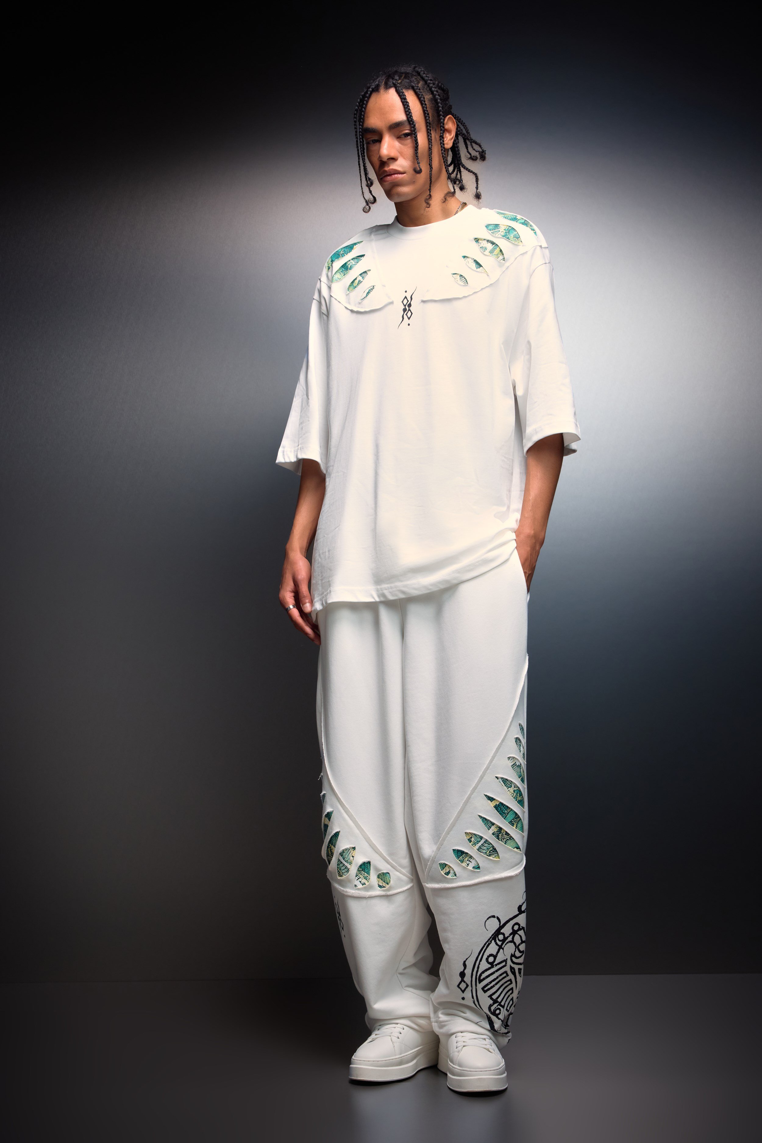 Erkek Beyaz Spine Efektli Baskılı Oversize Tshirt