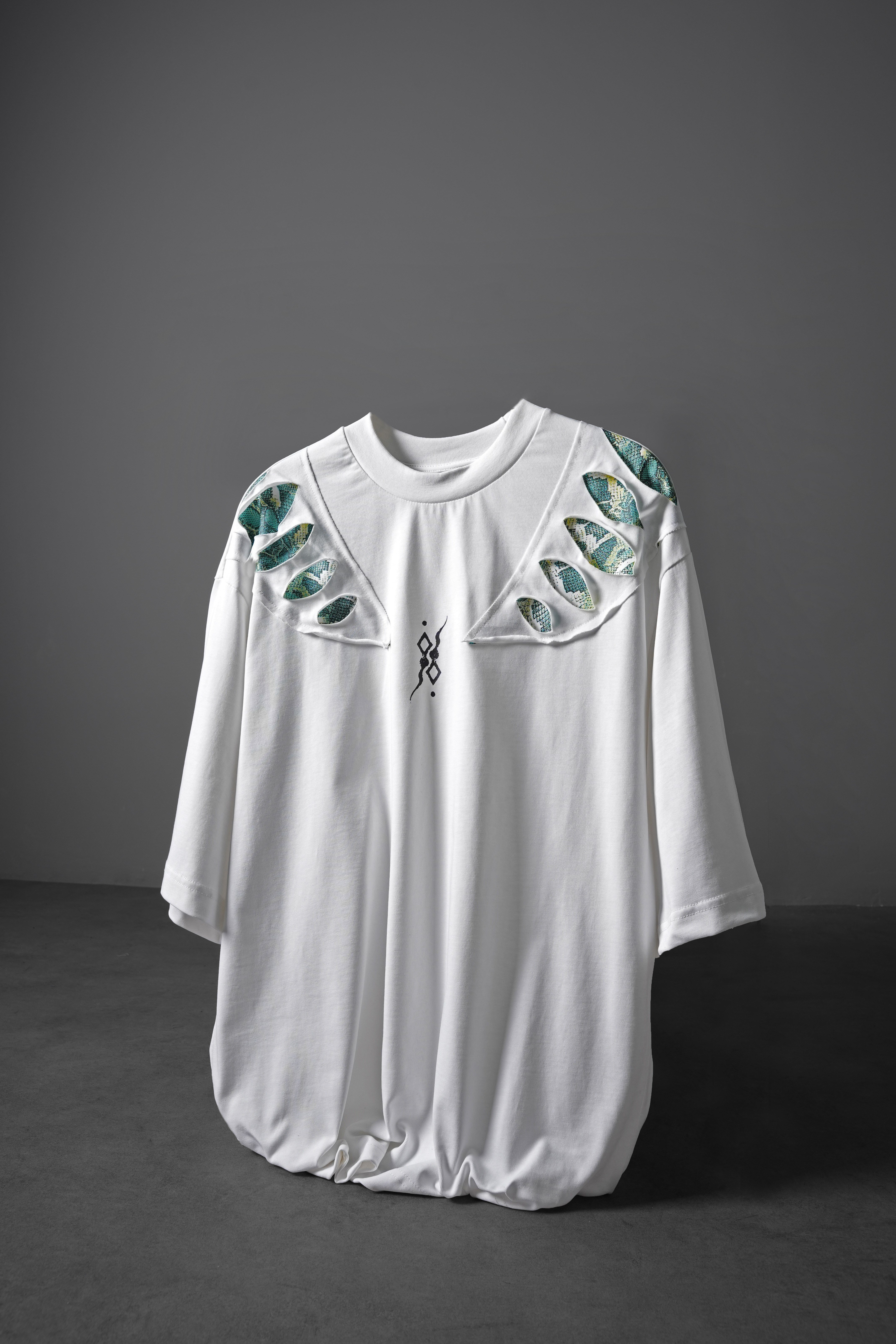 Erkek Beyaz Spine Efektli Baskılı Oversize Tshirt