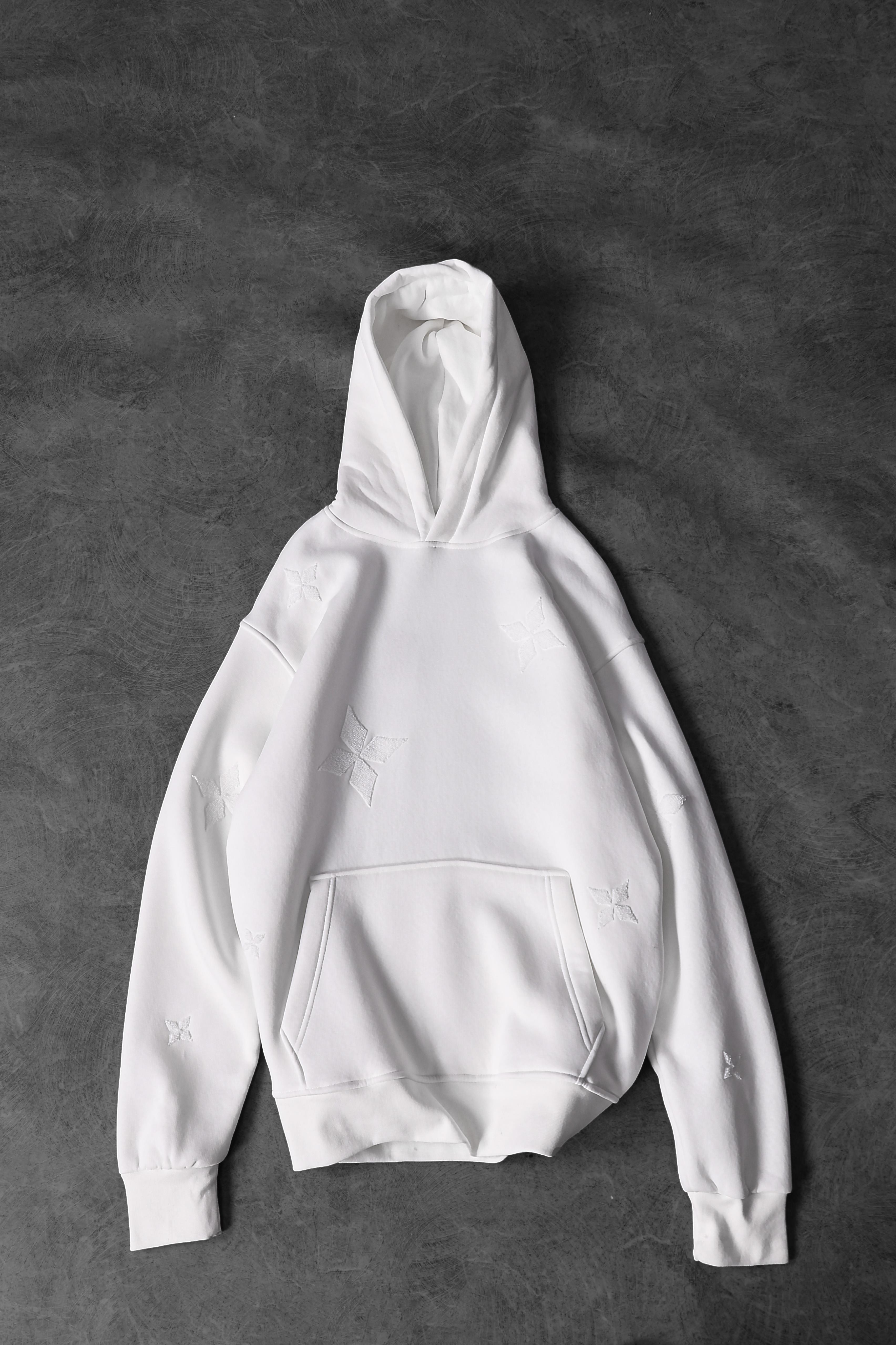 Erkek Beyaz Tona Ton Nakışlı Oversize Kapüşonlu Sweatshirt