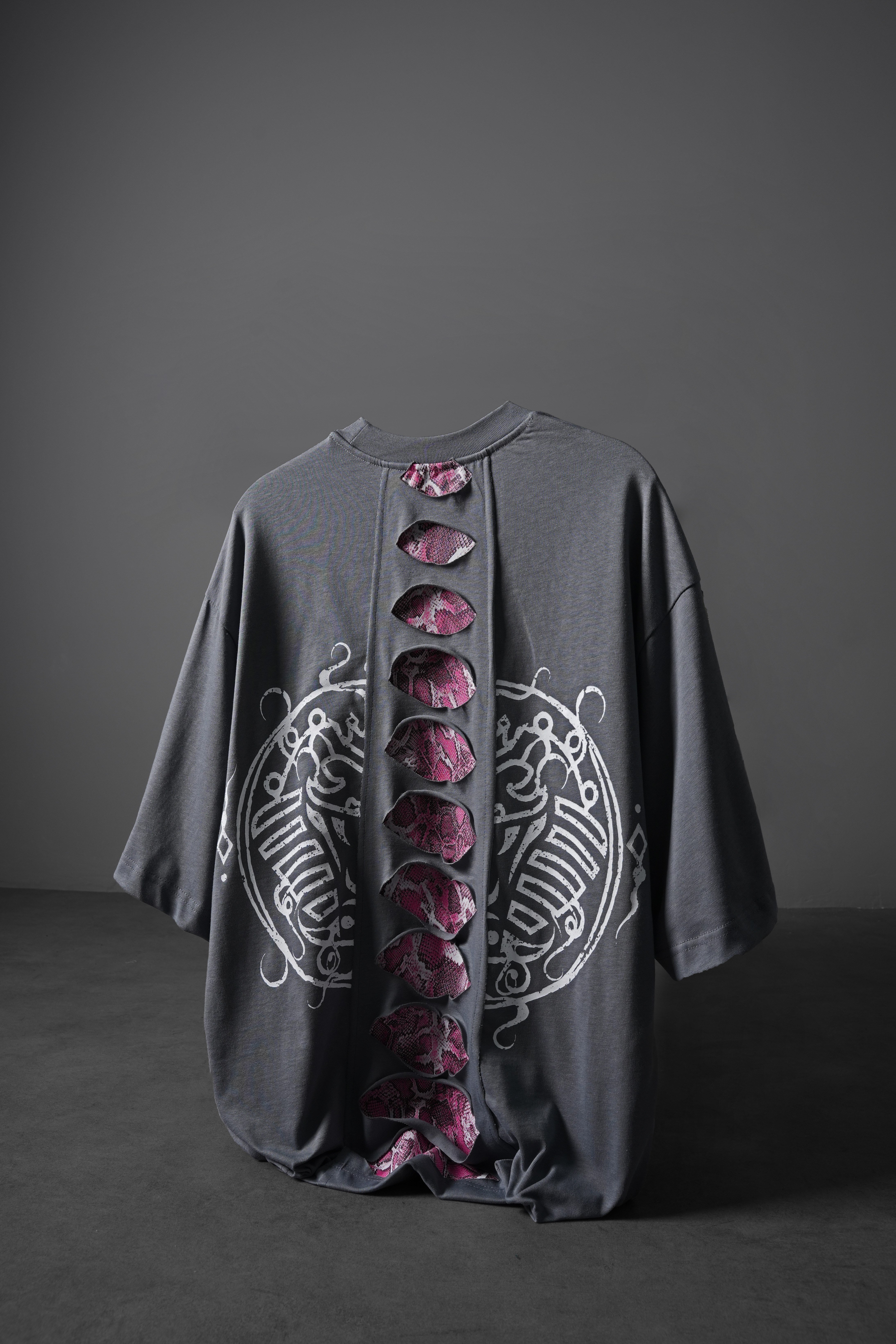 Erkek Füme Spine Efektli Baskılı Oversize Tshirt