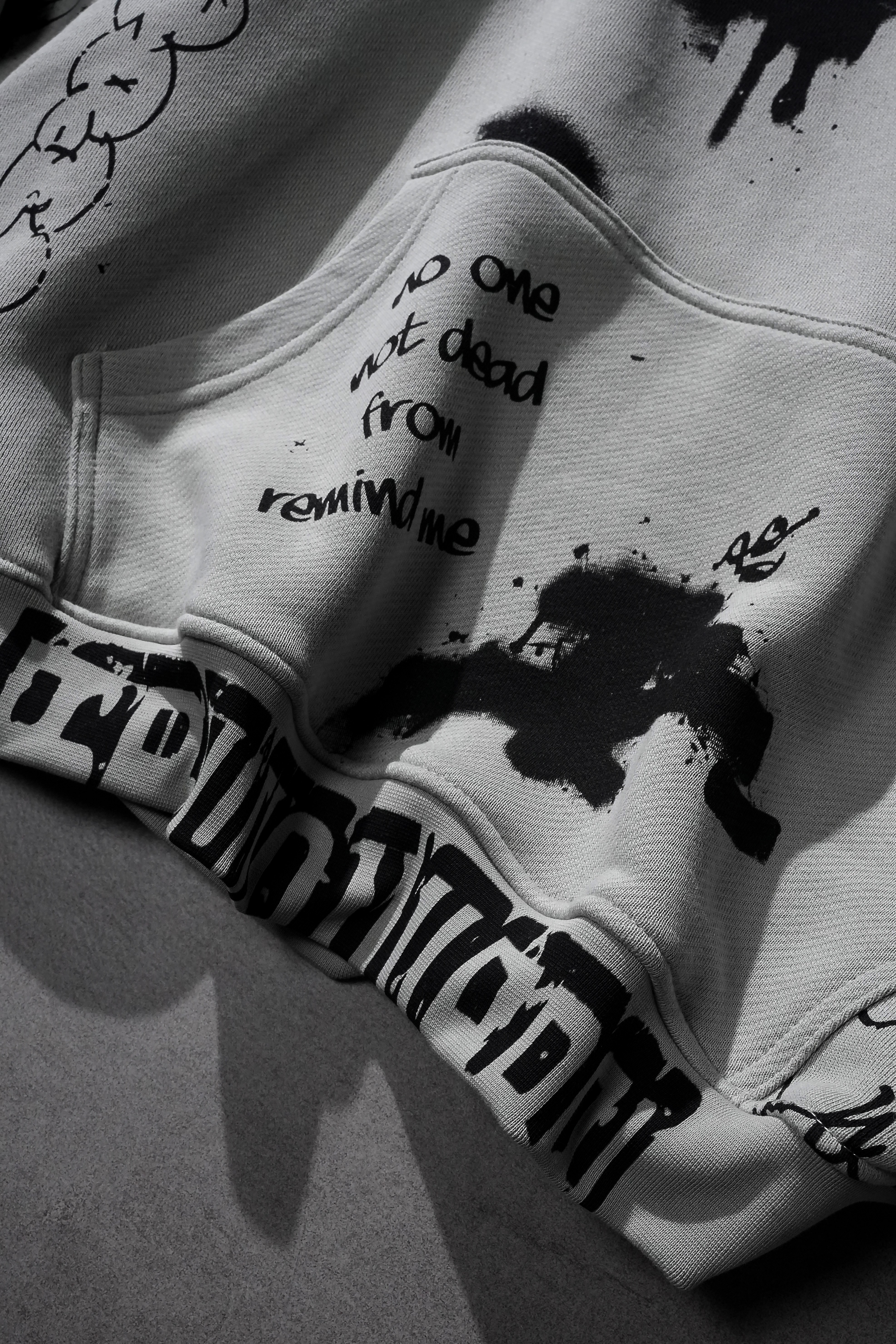 Erkek Gri S Grafiti Oversize Hoodie