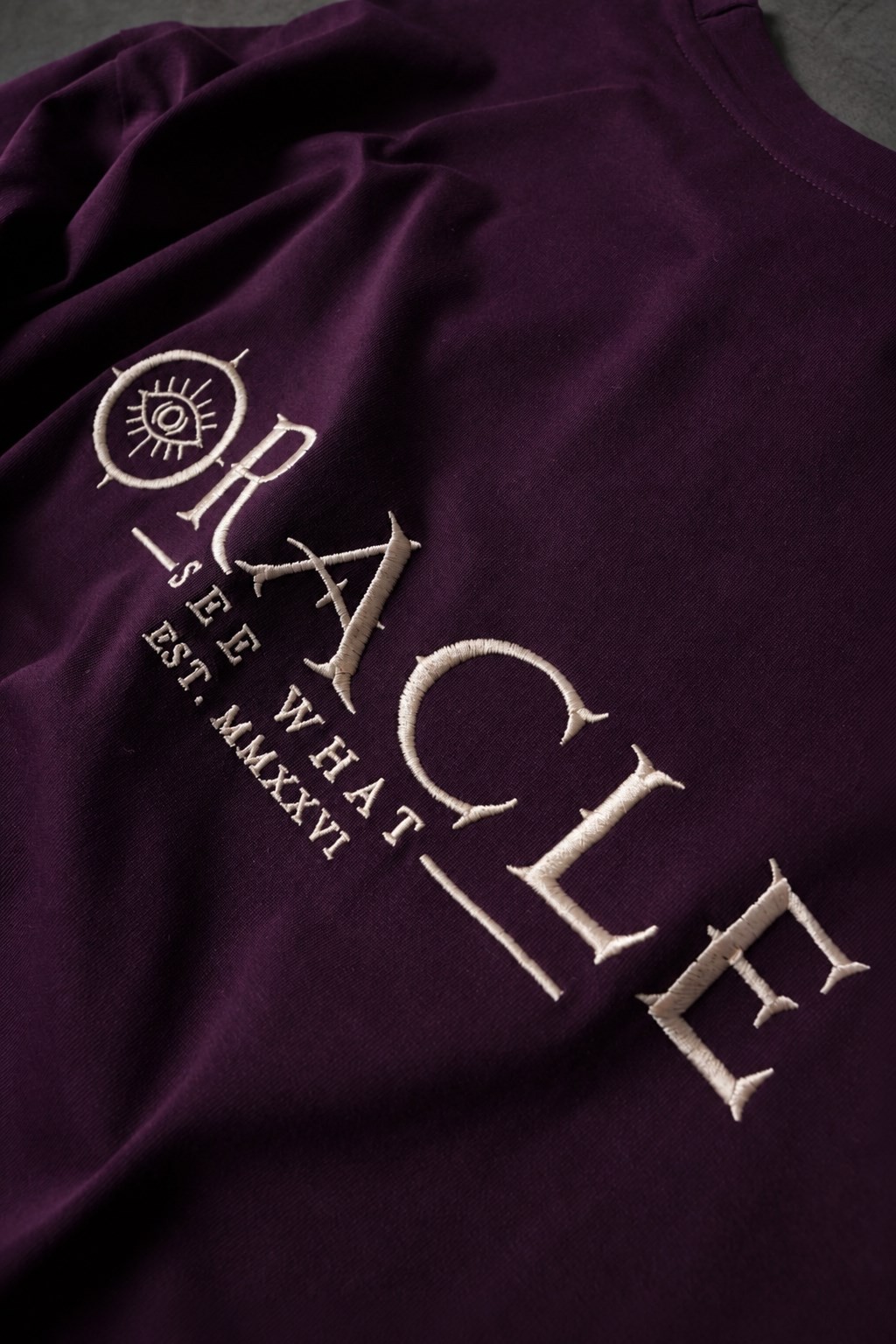 Erkek Mürdüm Oracle Nakışlı Oversize Tshirt