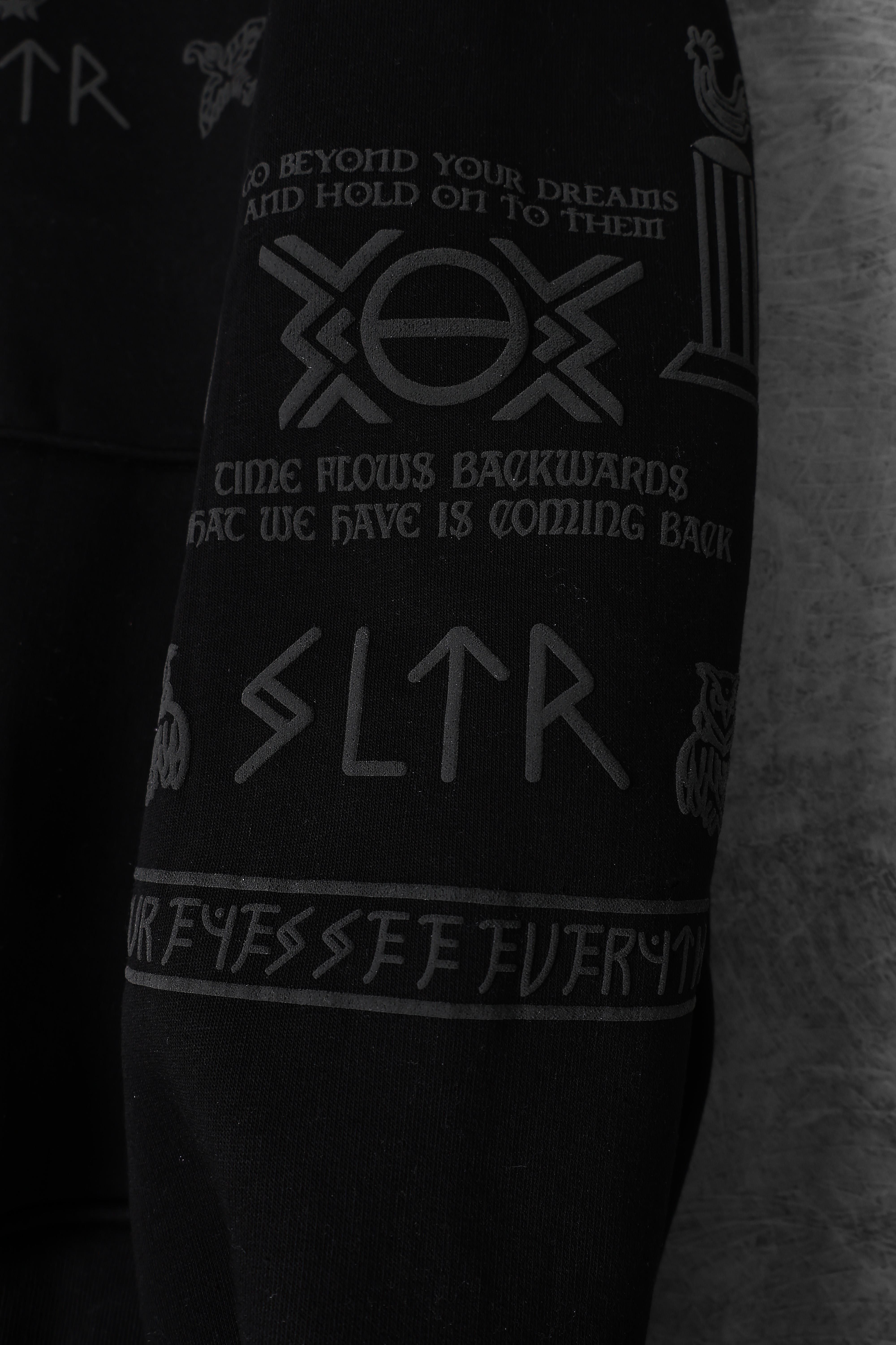 Erkek Siyah Kabartma Baskı Kapüşonlu Oversize Sweatshirt