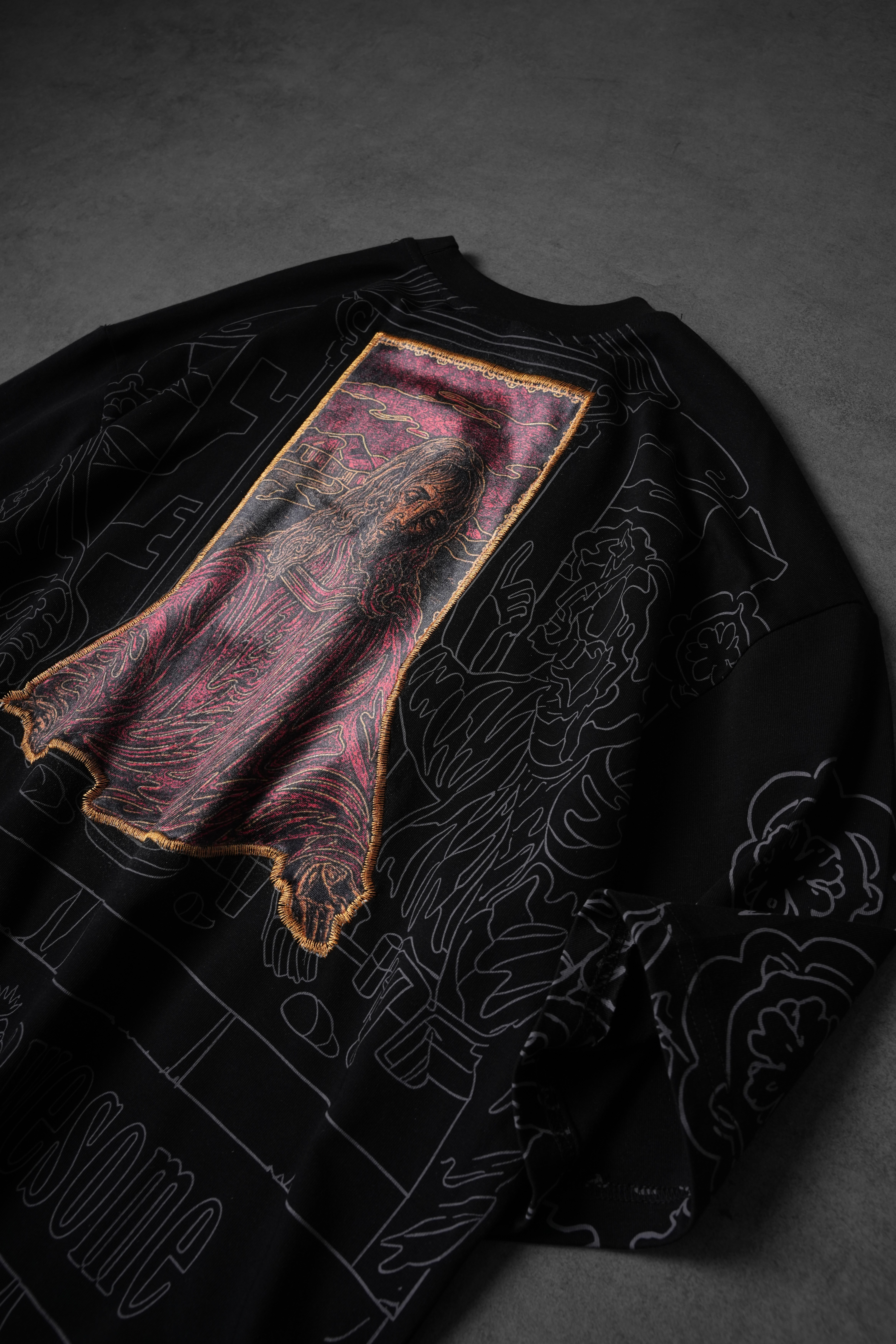 Erkek Siyah Sanctum Kadife Patch Oversize Tshirt