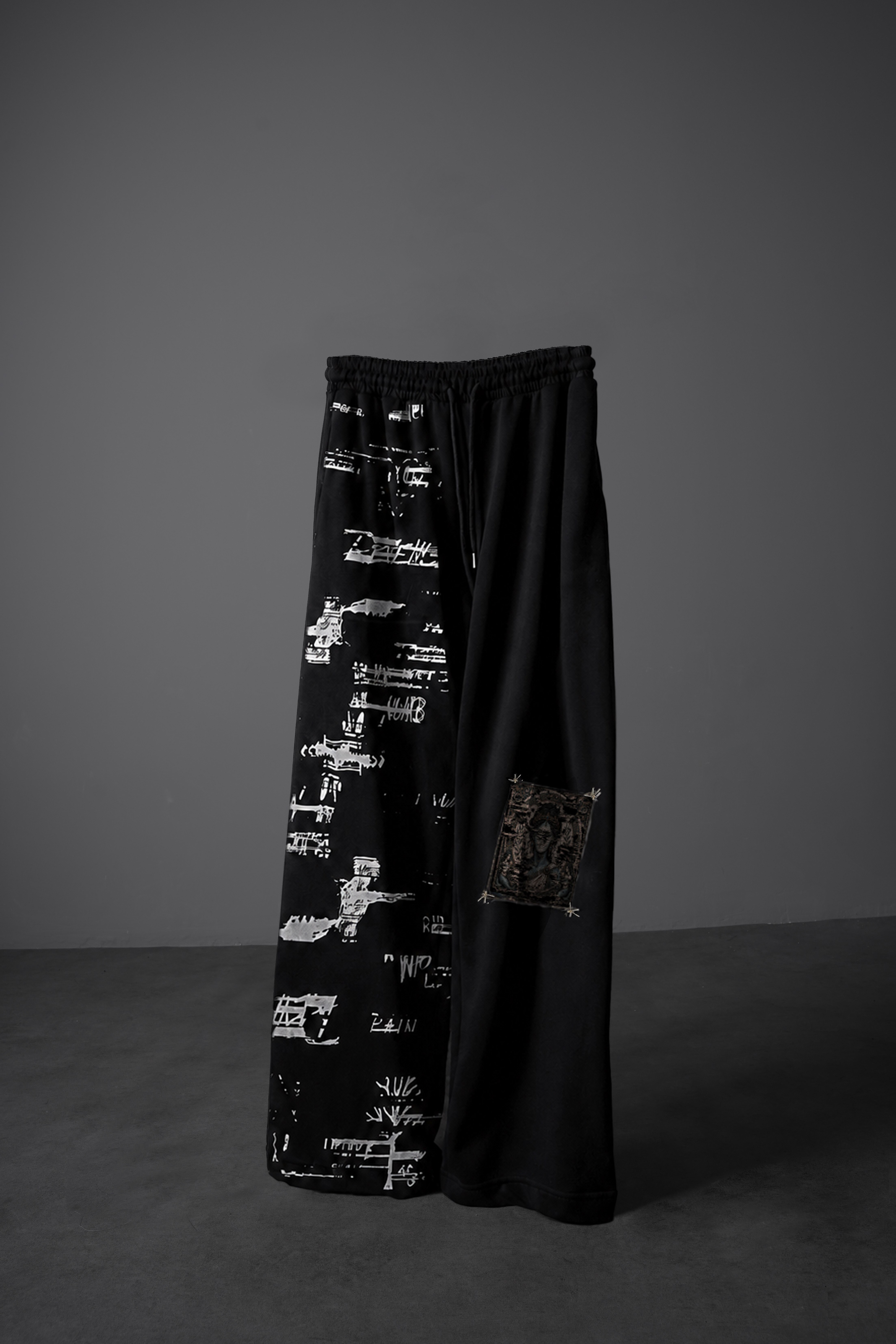 Erkek Siyah Semantic Decay Baggy Eşofman