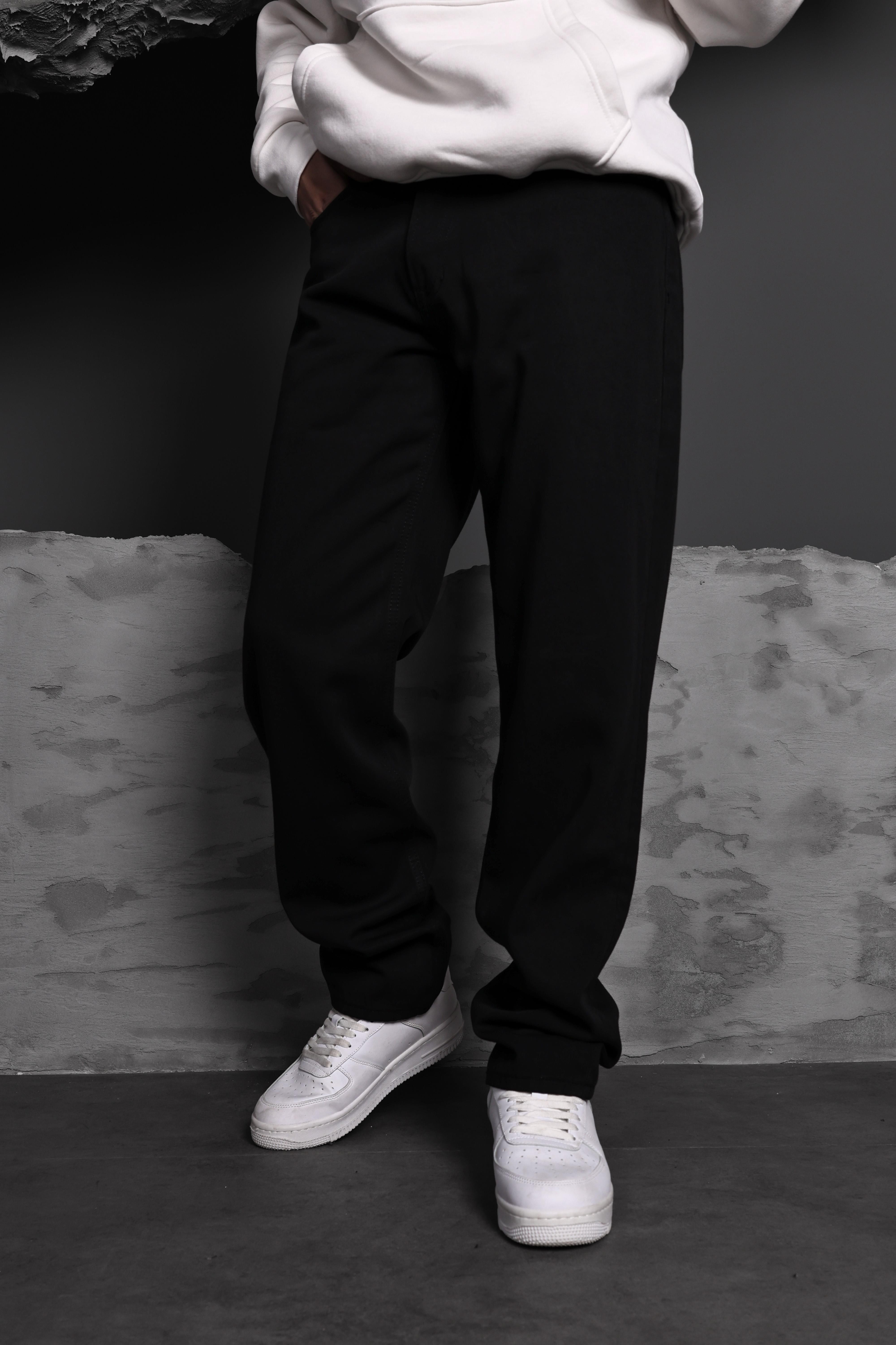 Erkek Siyah Straight Fit Pantolon
