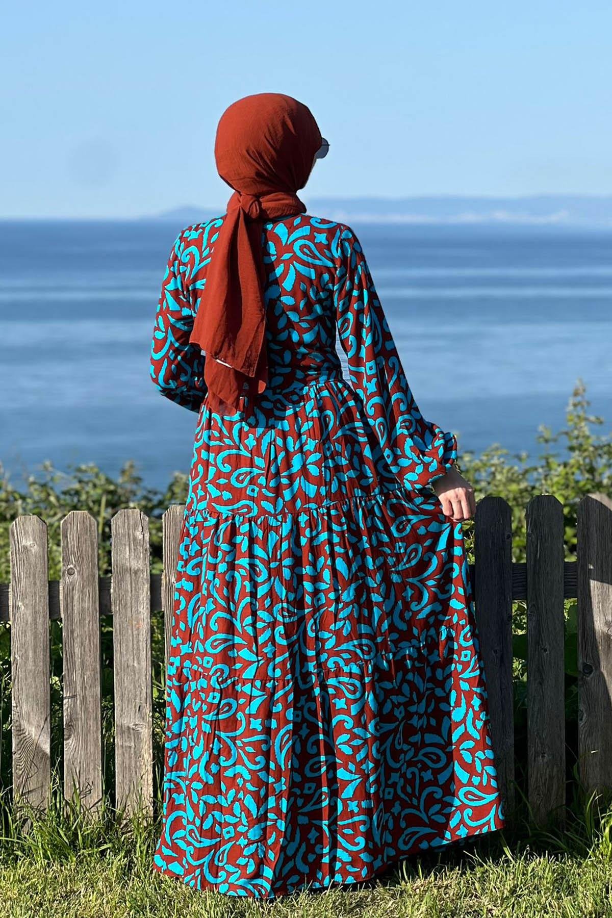 Nariha Elbise