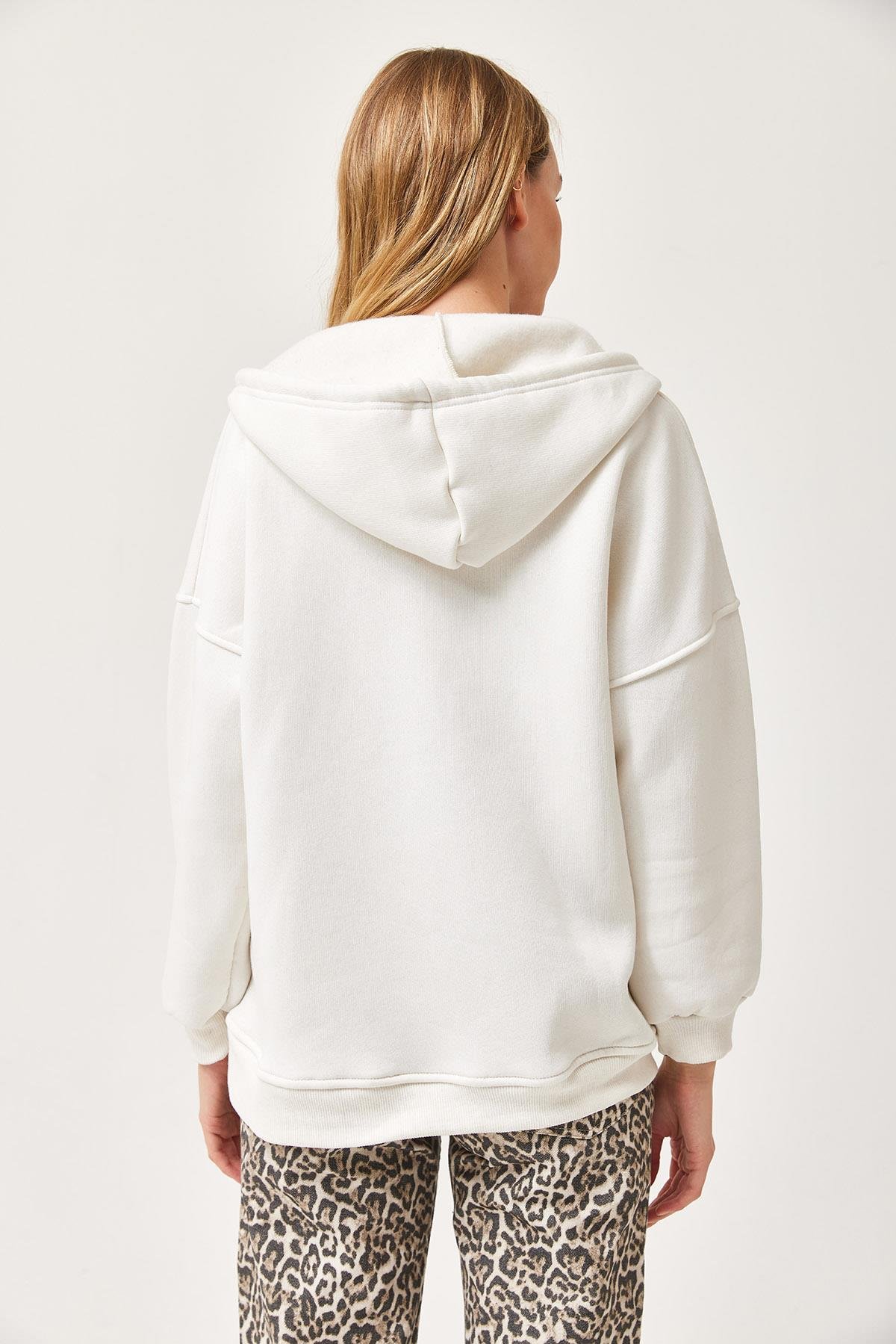  Kapüşonlu Fermuarlı cepli Oversize Şardonlu Sweatshirt Beyaz