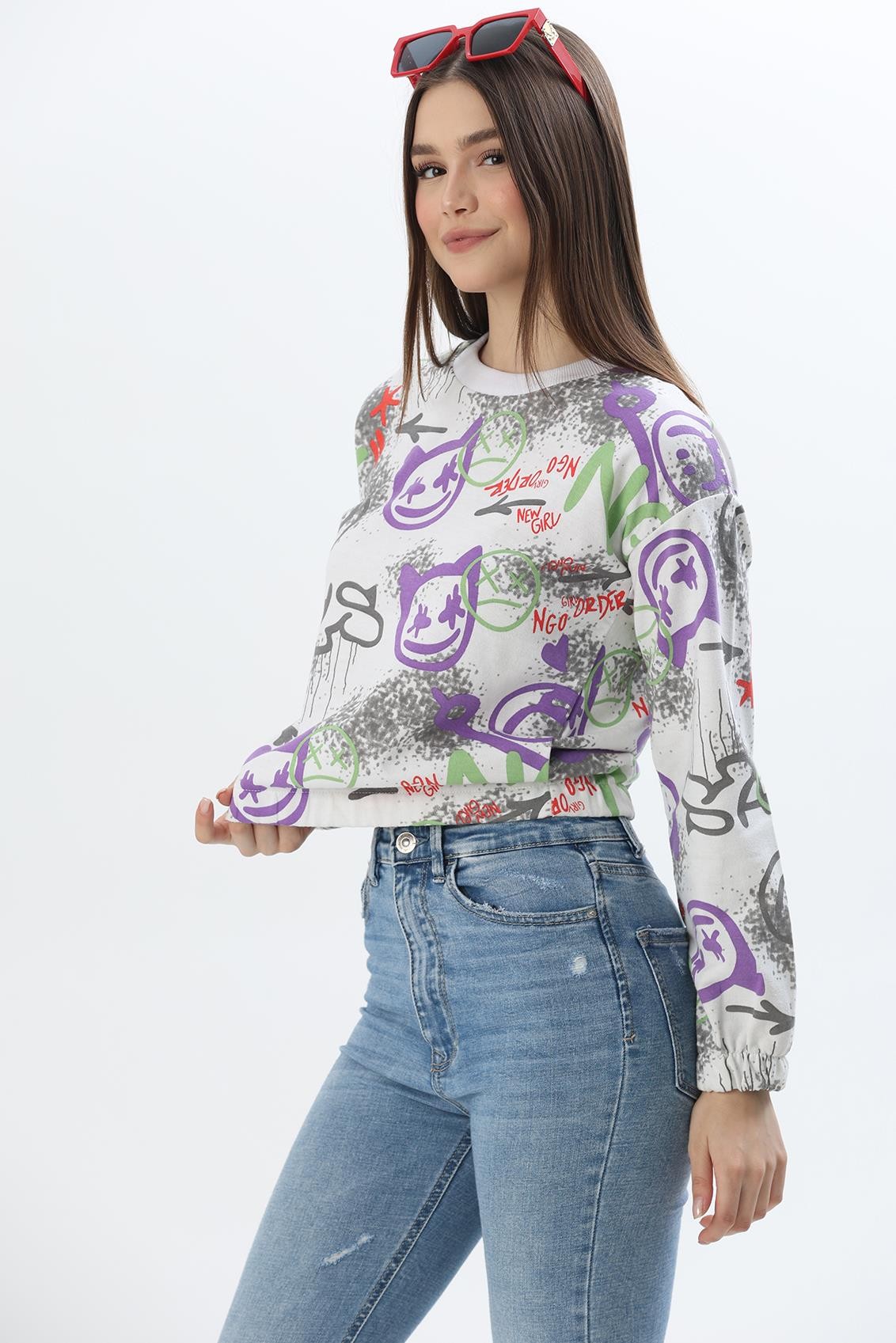 Bisiklet Yaka Desenli Sweatshirt Beyaz
