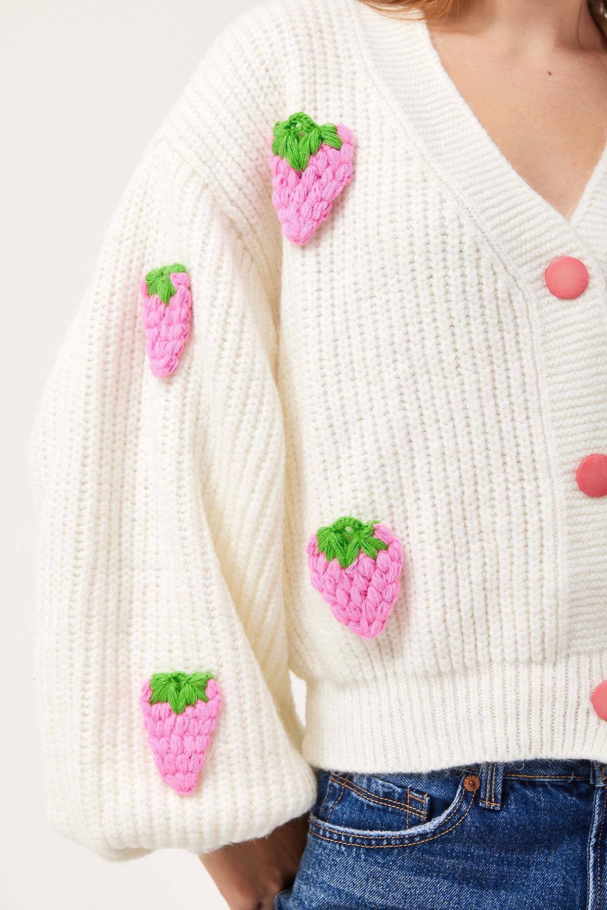 Çilek Motifli Oversize Triko Hırka Pembe