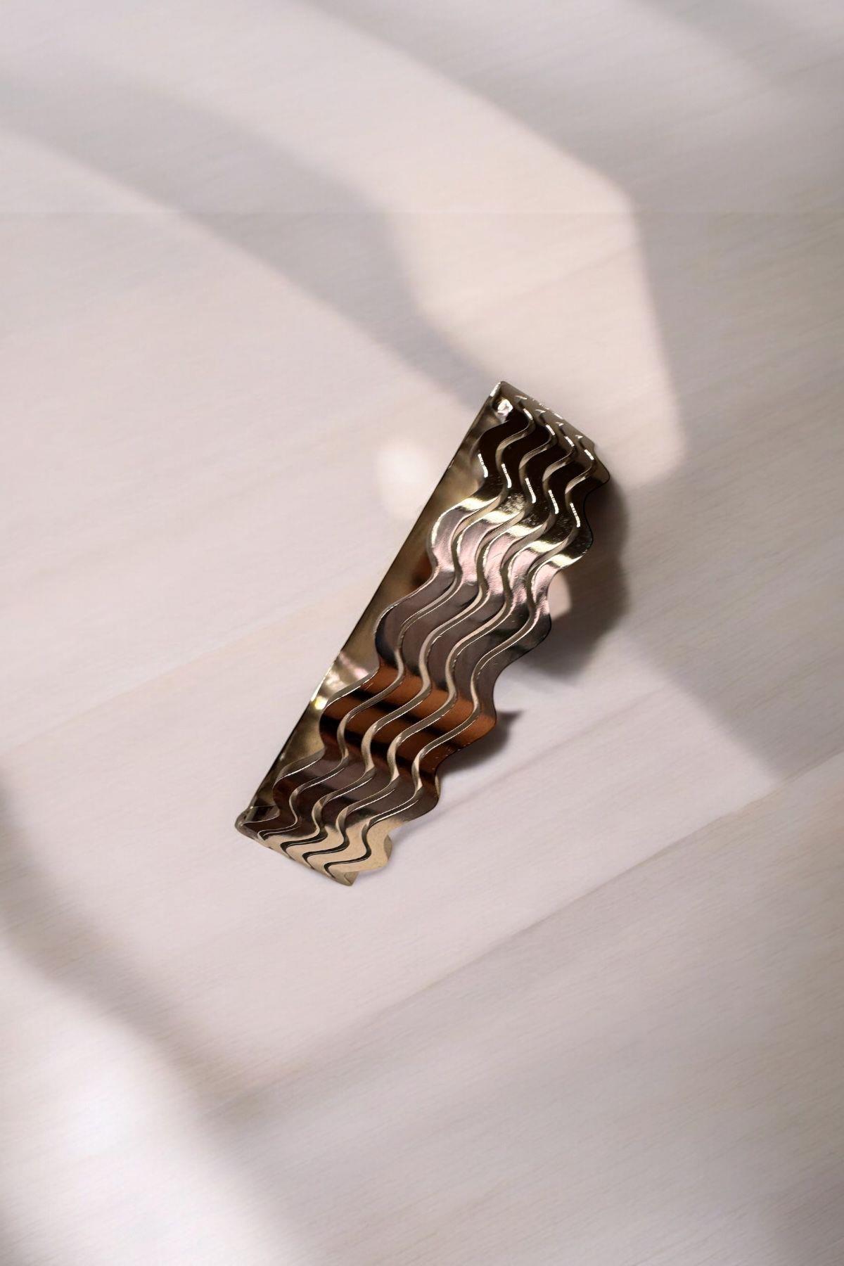 Dalgalı Çelik Kelepçe Bileklik Gümüş