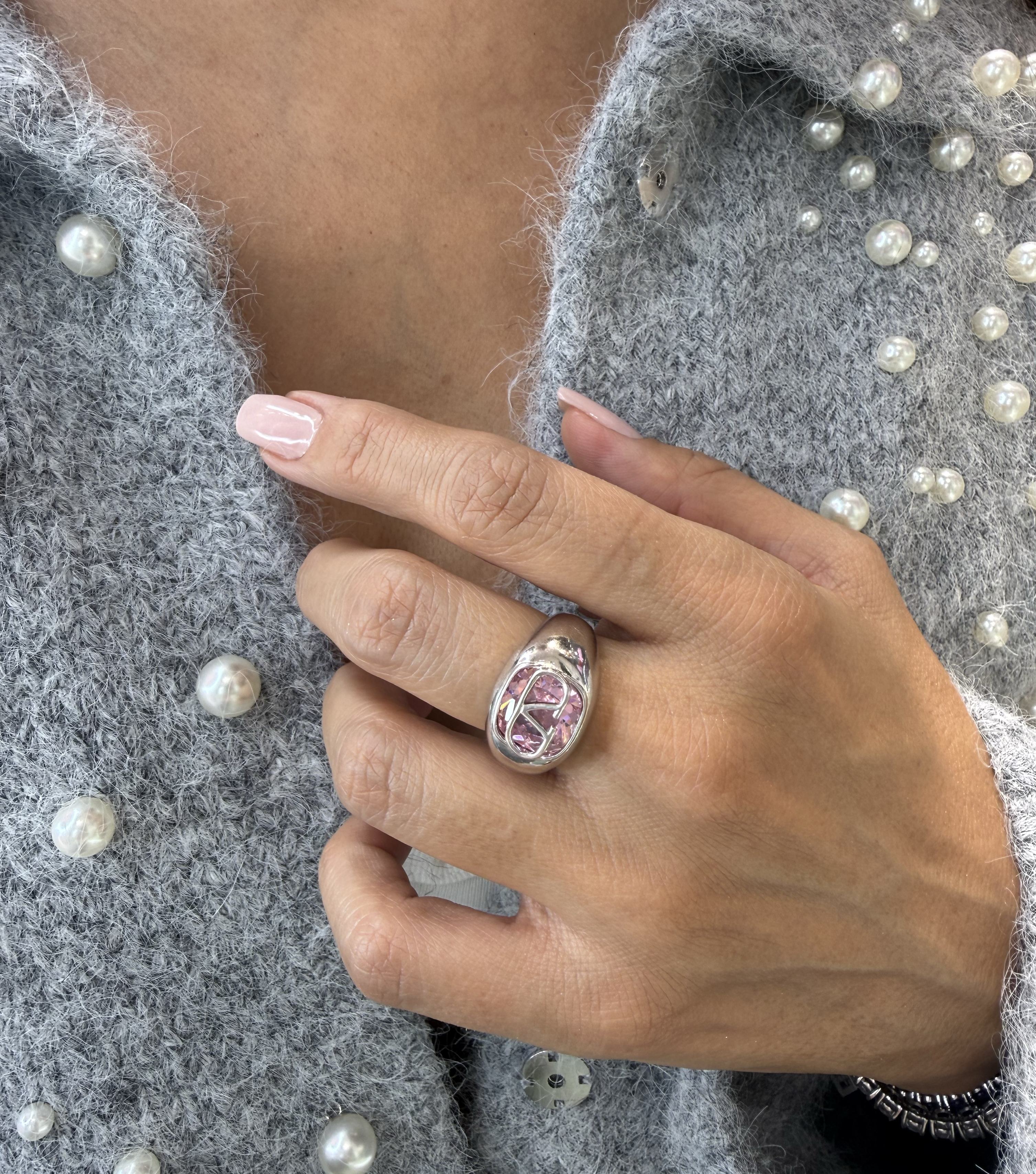V-Ring