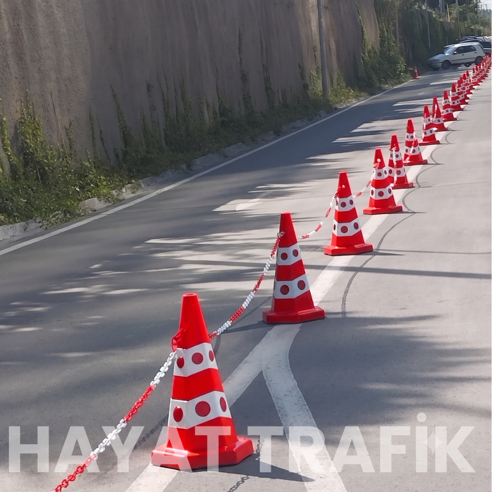 Kedi Gözlü Altıgen Trafik Konisi 65 cm Trafik Dubası