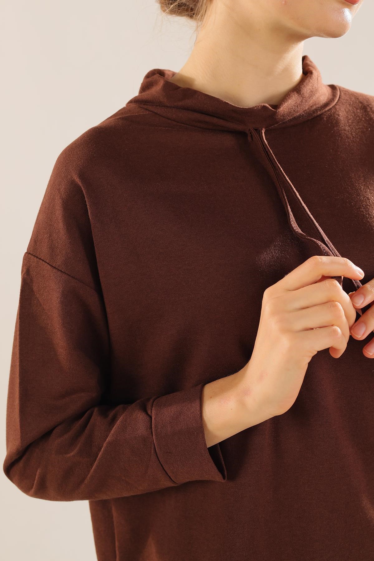 Acı Kahve Yaka Bağcık Sweat 7383