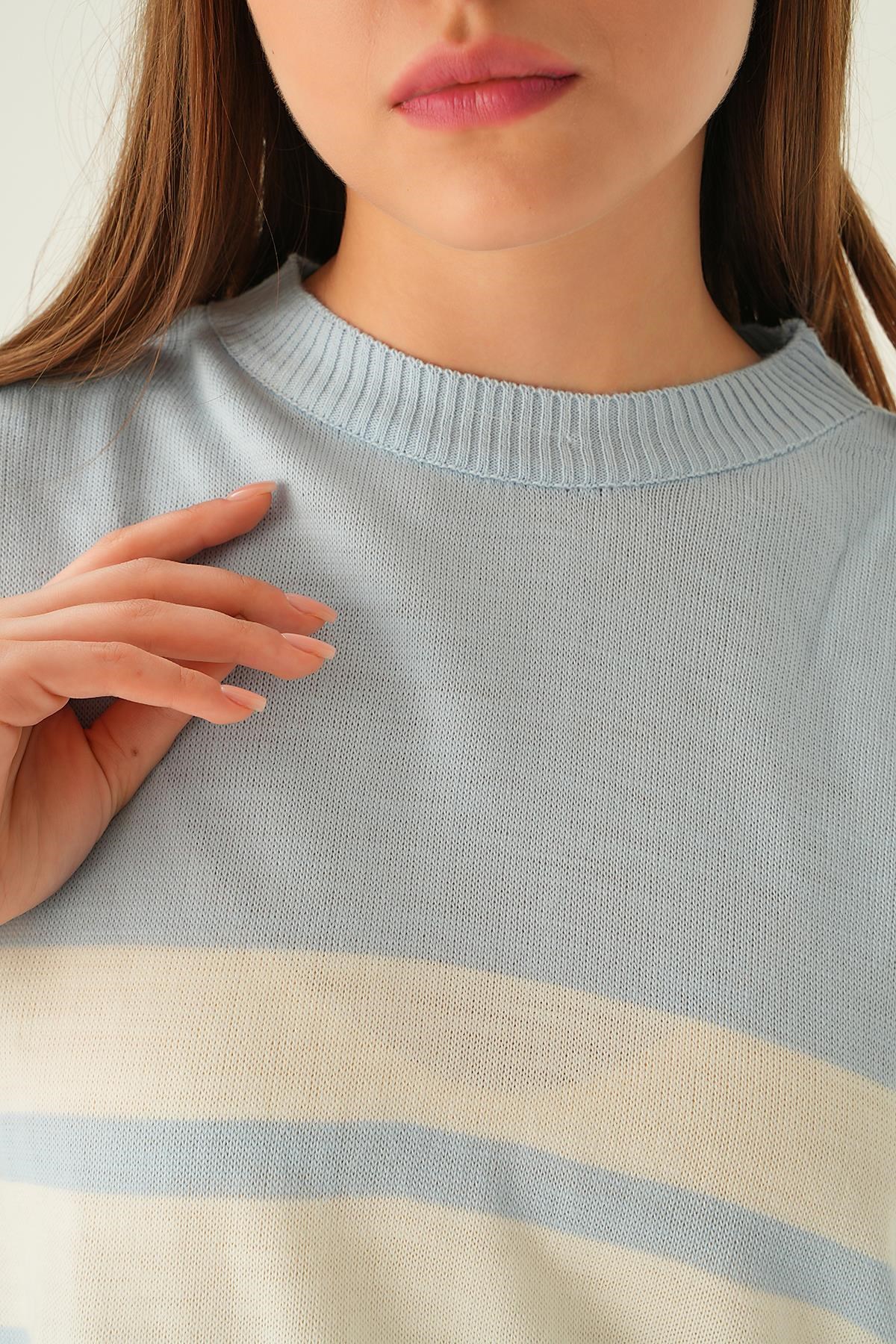 Bebe Mavi Çizgi Detay Oversize Tişört 1454