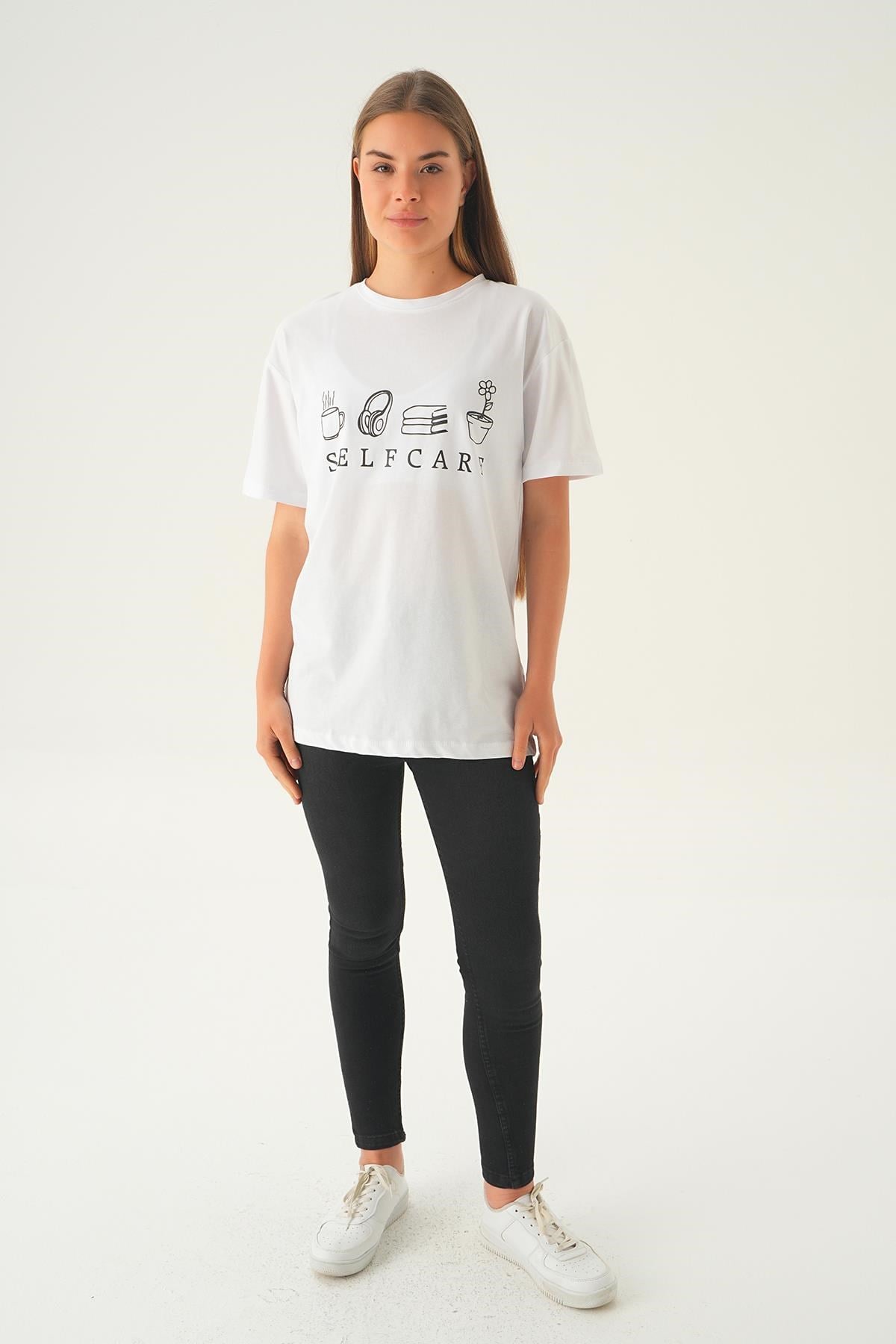 Beyaz Baskılı Oversize Tişört 1716