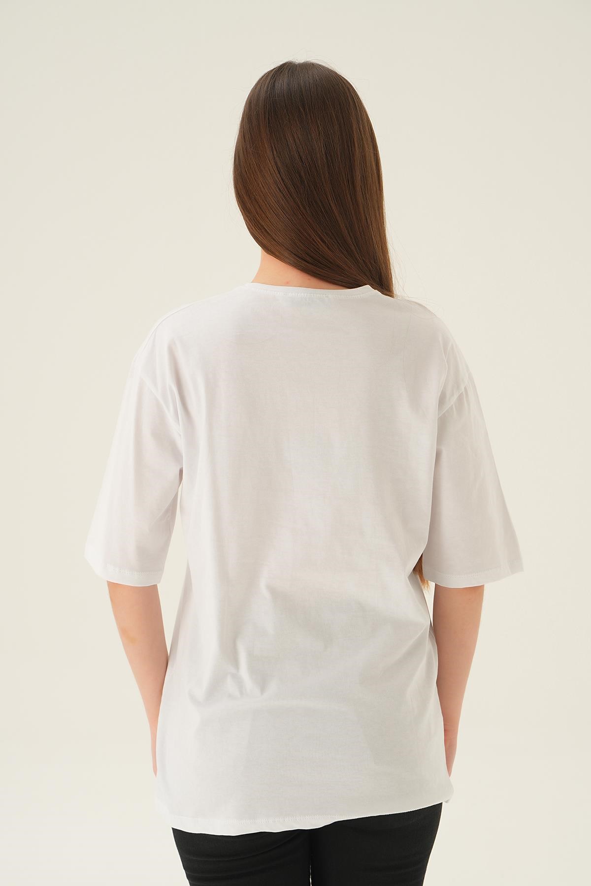 Beyaz Kuş Baskı Oversize Tişört 1705