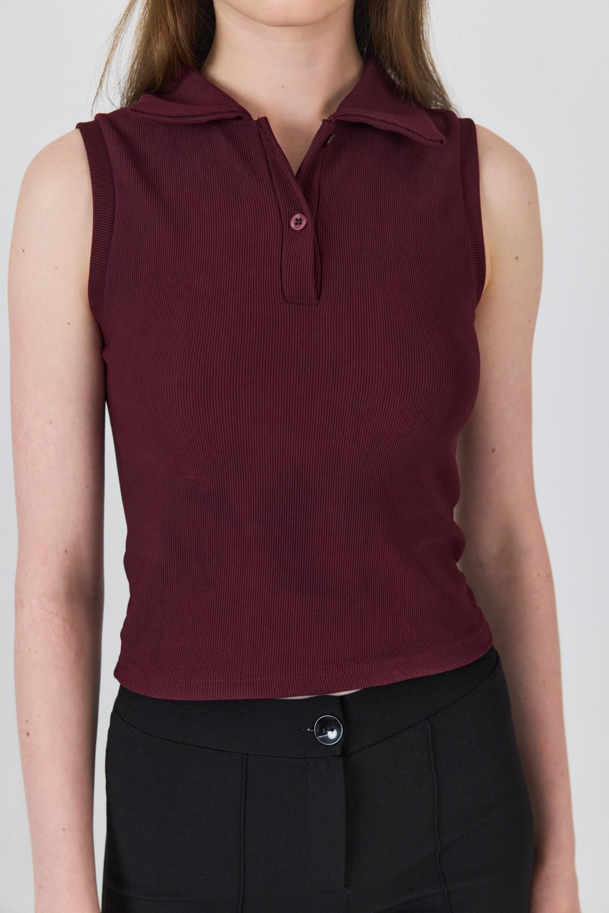 Bordo Düğmeli Polo Yaka Sıfır Kol Örme Bluz 2219