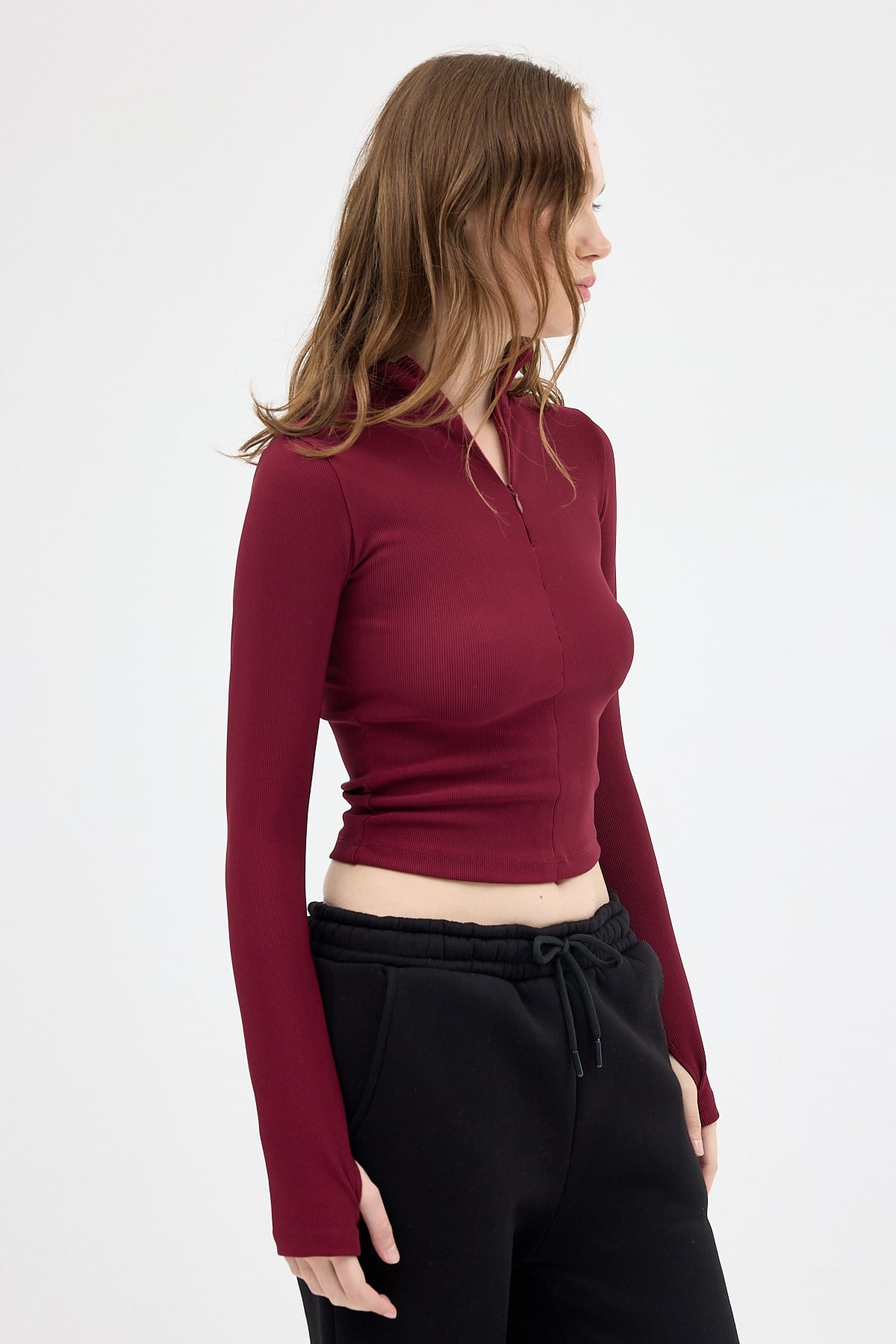 Bordo Yarım Balıkçı Yaka Fermuarlı Body 2447