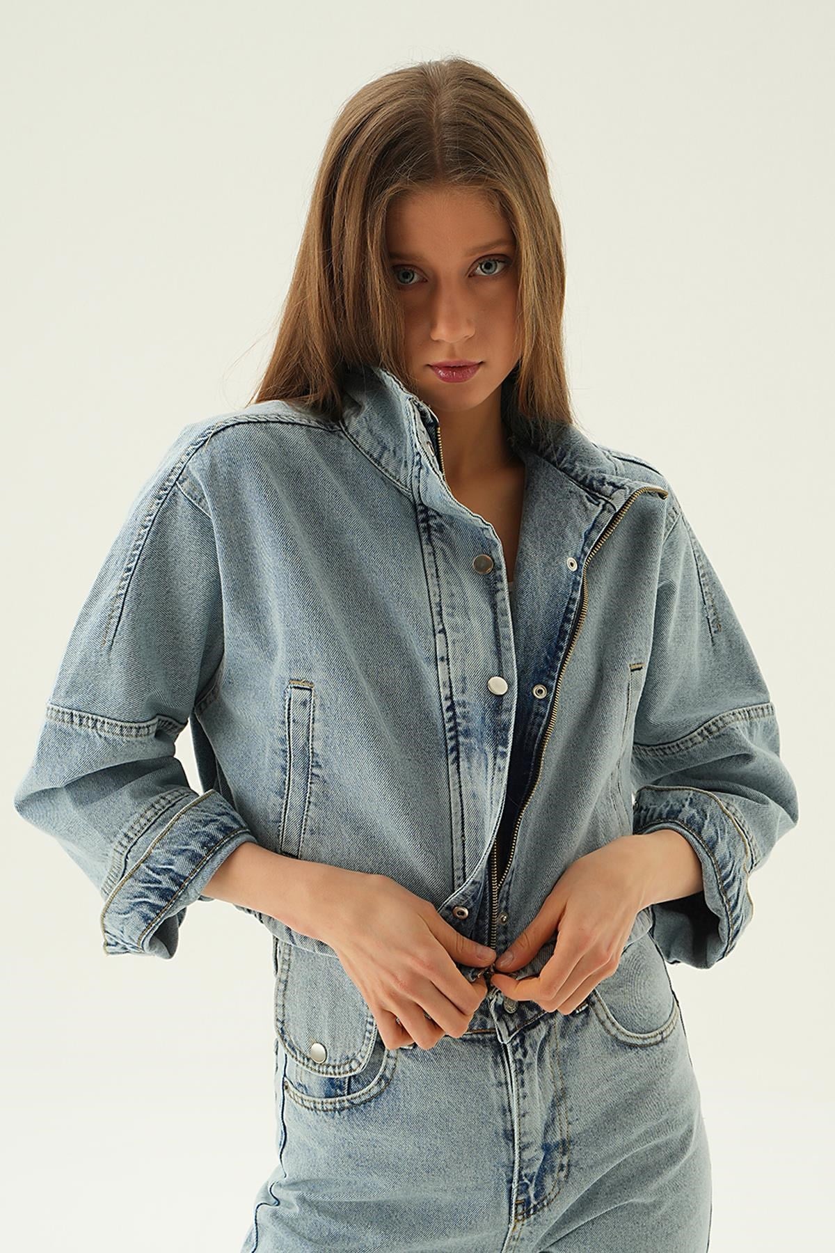 Buz Çıtçıtlı Oversize Kot Ceket 7099