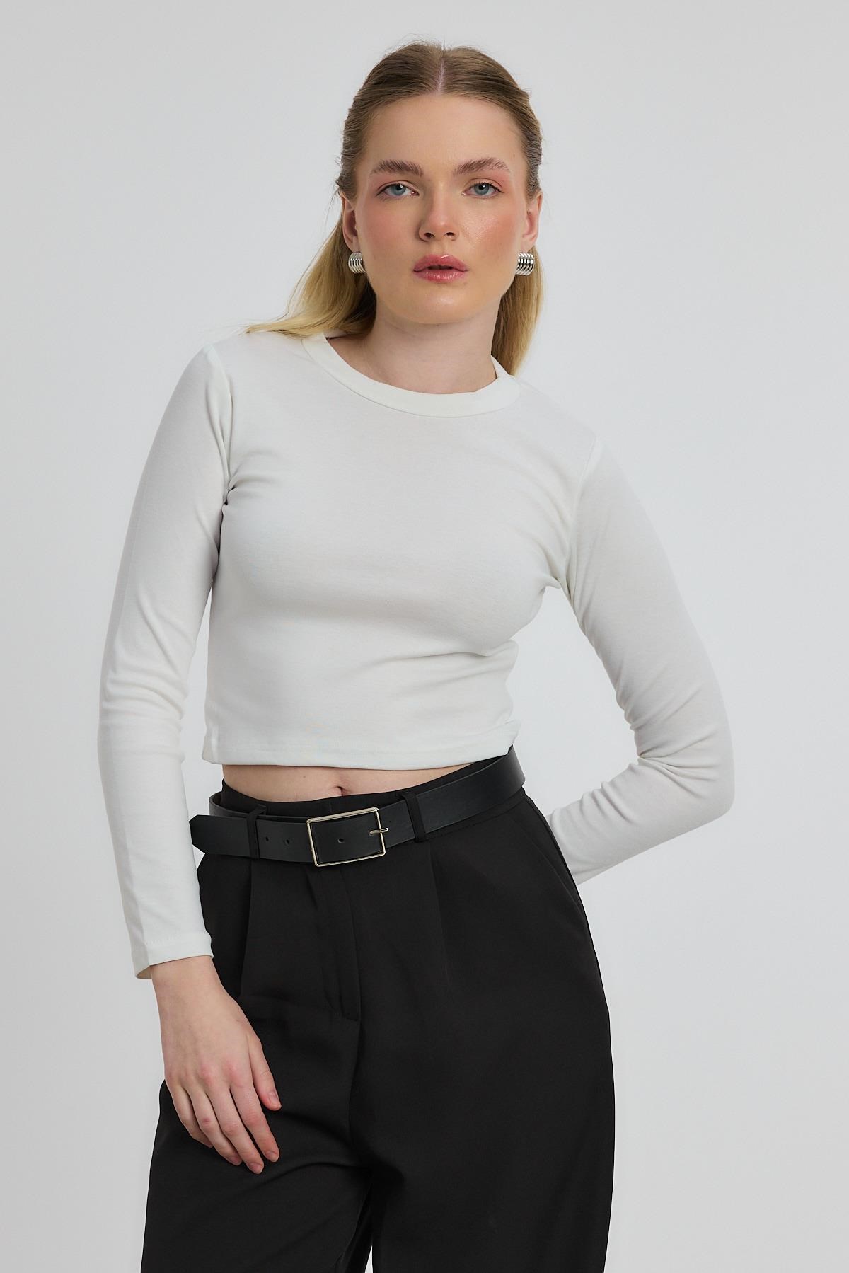 Ekru Bisiklet Yaka Bluz 2132