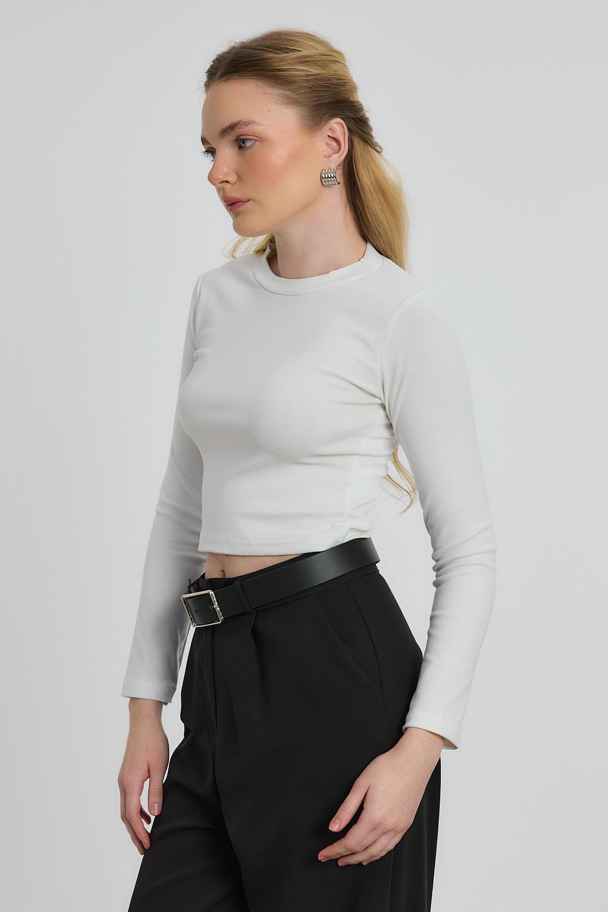 Ekru Bisiklet Yaka Bluz 2132