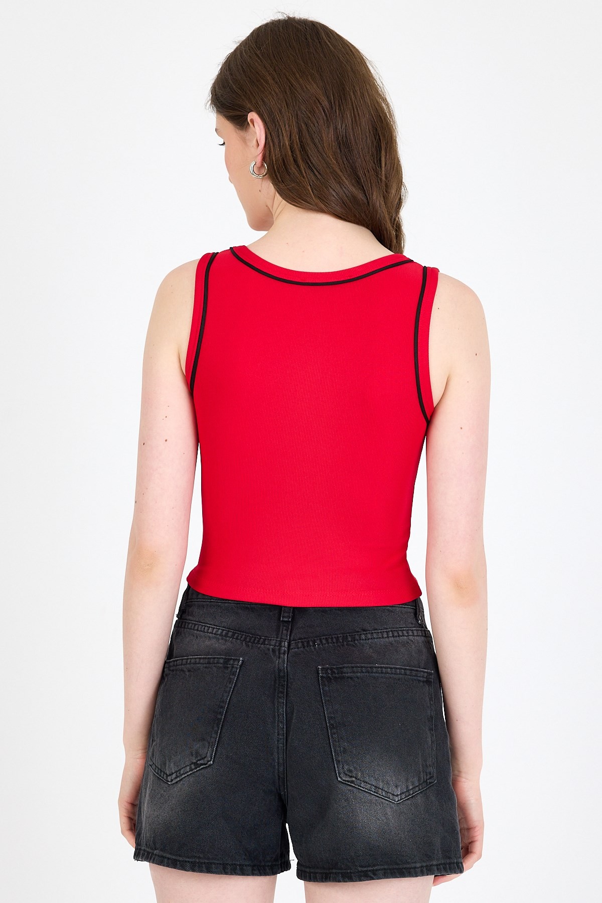 Kırmızı Şerit Detaylı Örme Crop Atlet 1049
