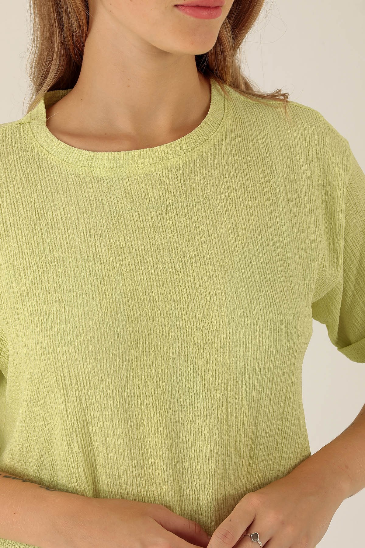 Kol Katlama Oversize Bayan Bluz - 6834A Fıstık Yeşili