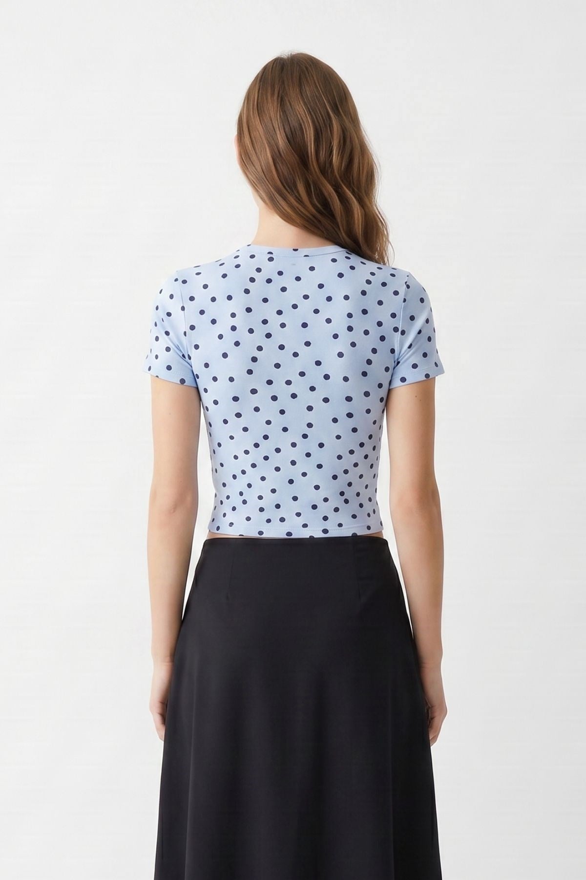 Mavi Bisiklet Yaka Kısa Kol Puantiyeli Slim Fit Tişört 2911