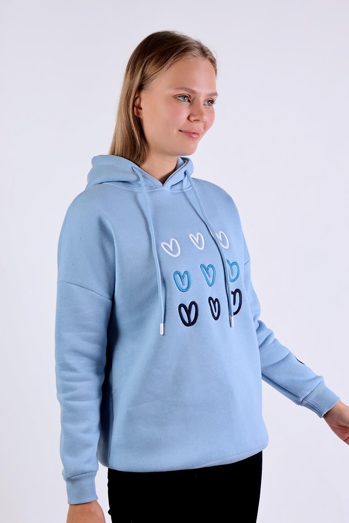 Mavi Kalp Nakışlı Sweat 9154M