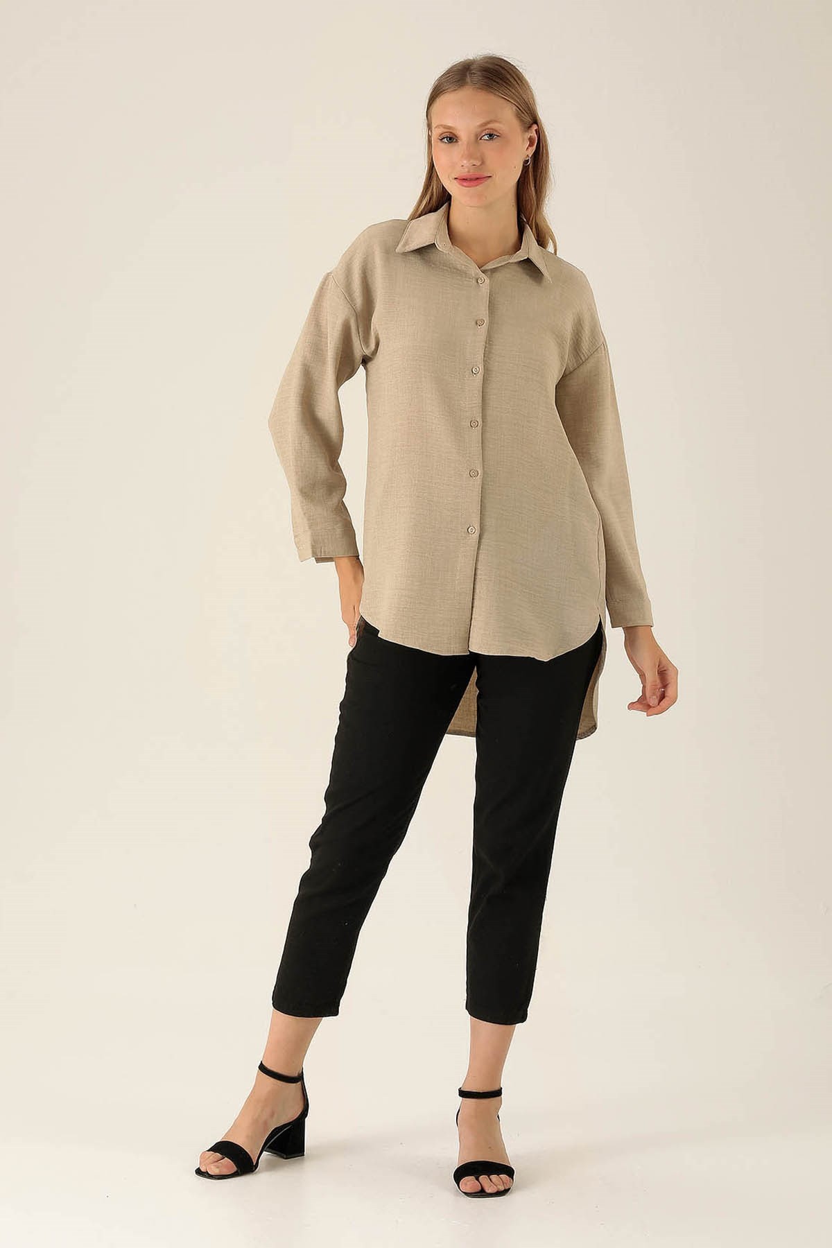 Önü Düğmeli Tunik - 6803A Bej