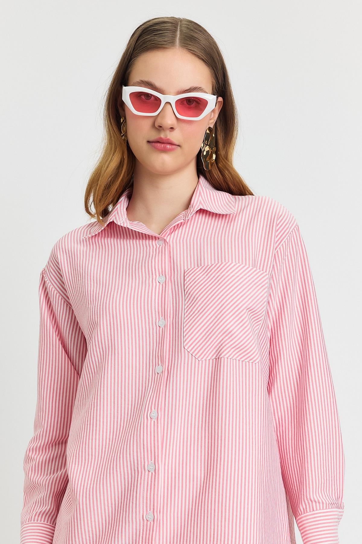 Pembe Çizgili Gömlek 4360A