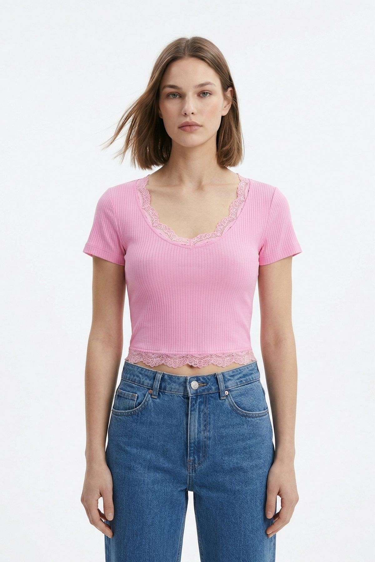 Pembe V Yaka Dantelli Bluz 2304