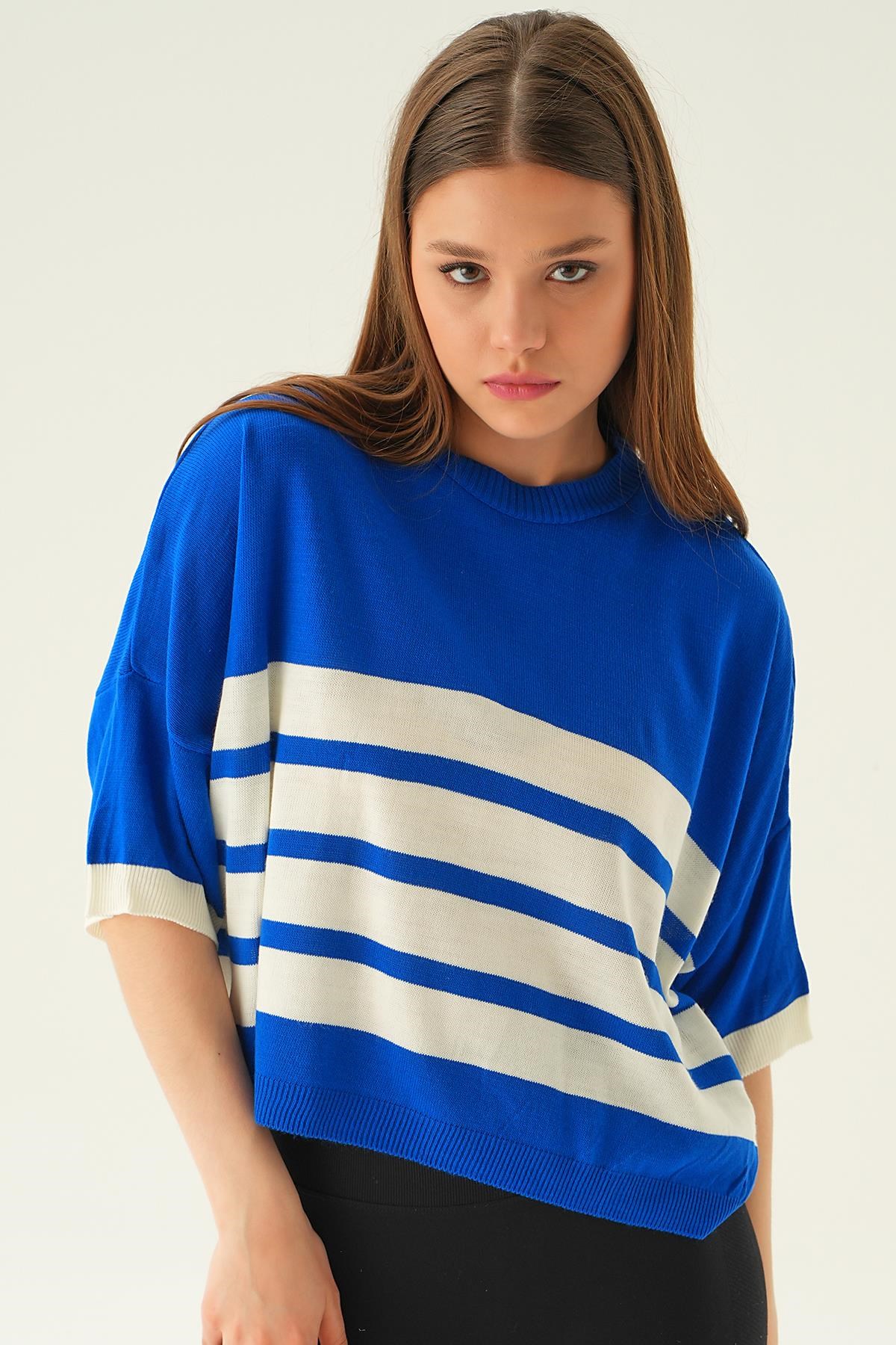 Saks Çizgi Detay Oversize Tişört 1454