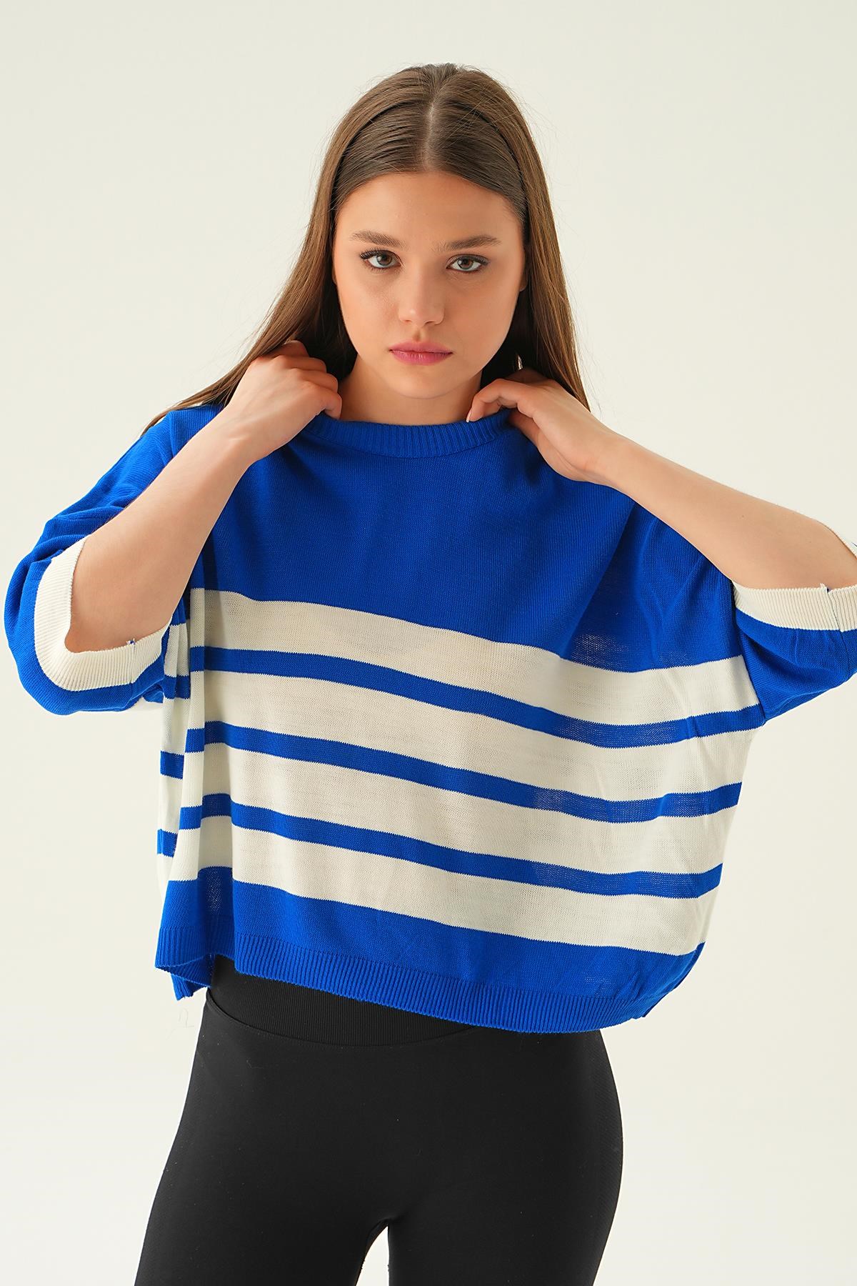 Saks Çizgi Detay Oversize Tişört 1454