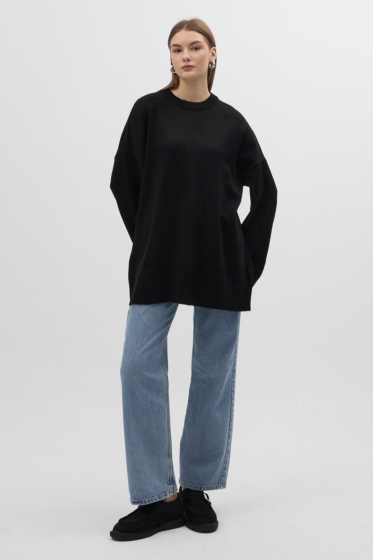 Siyah Bisiklet Yaka Oversize Kadın Kazak 2450