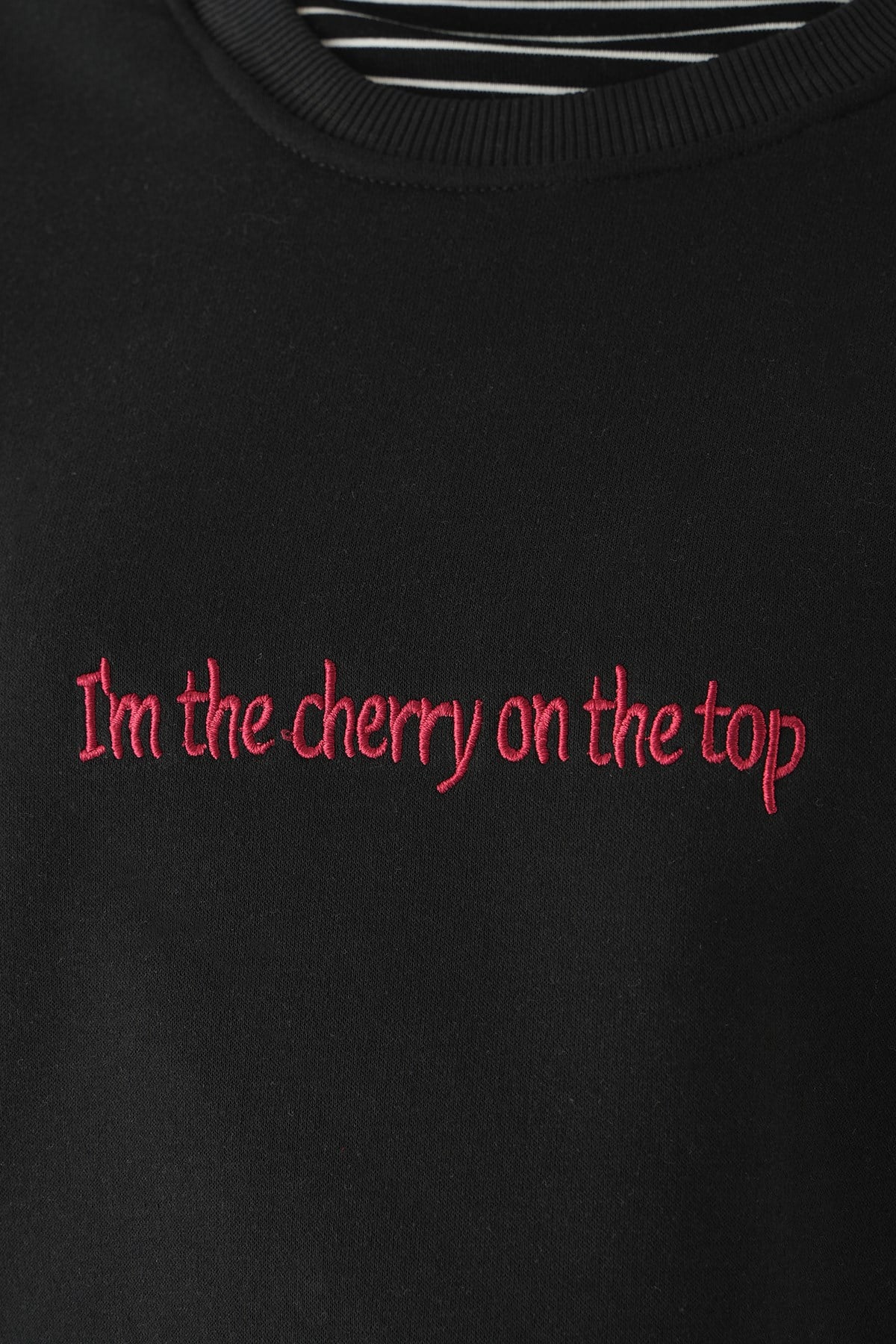 Siyah Cherry On Top Baskılı Sweat 1041
