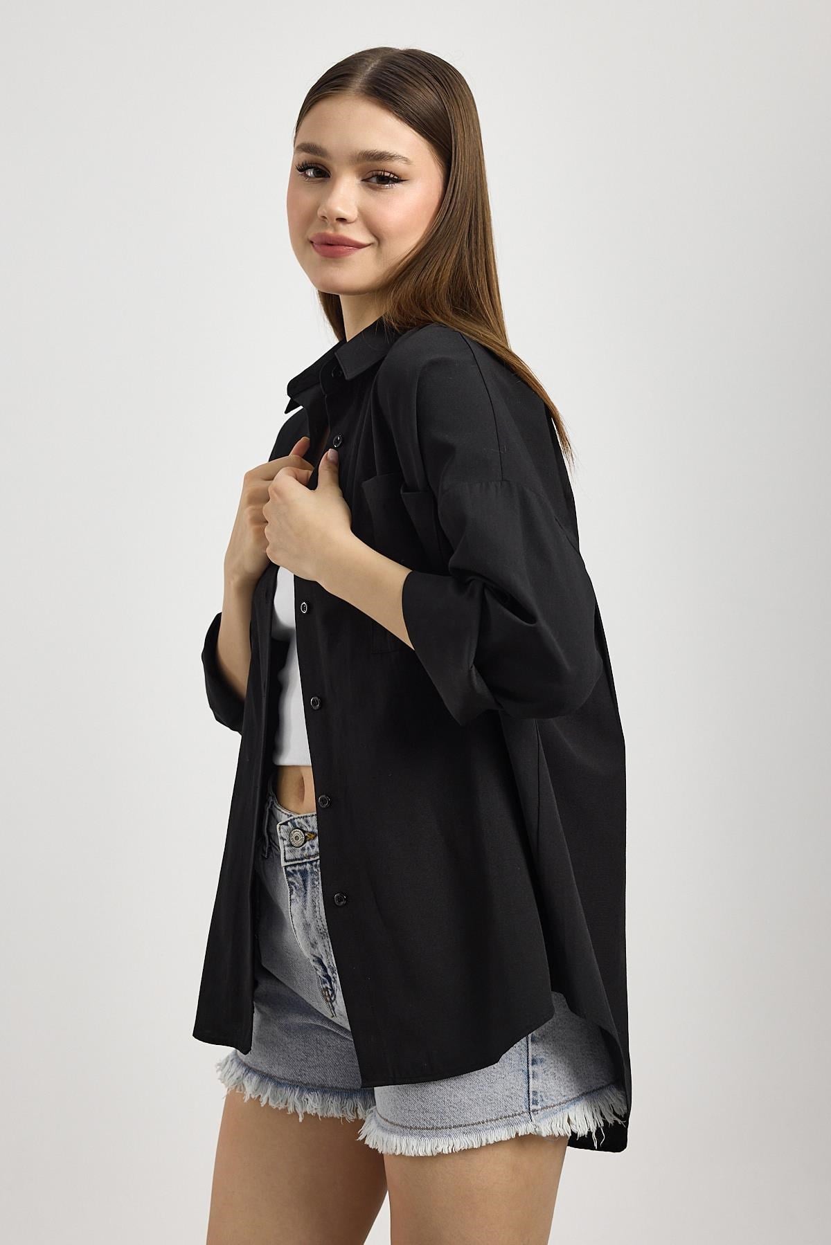 Siyah Çift Cepli Oversize Uzun Basic Gömlek TCR 6256A