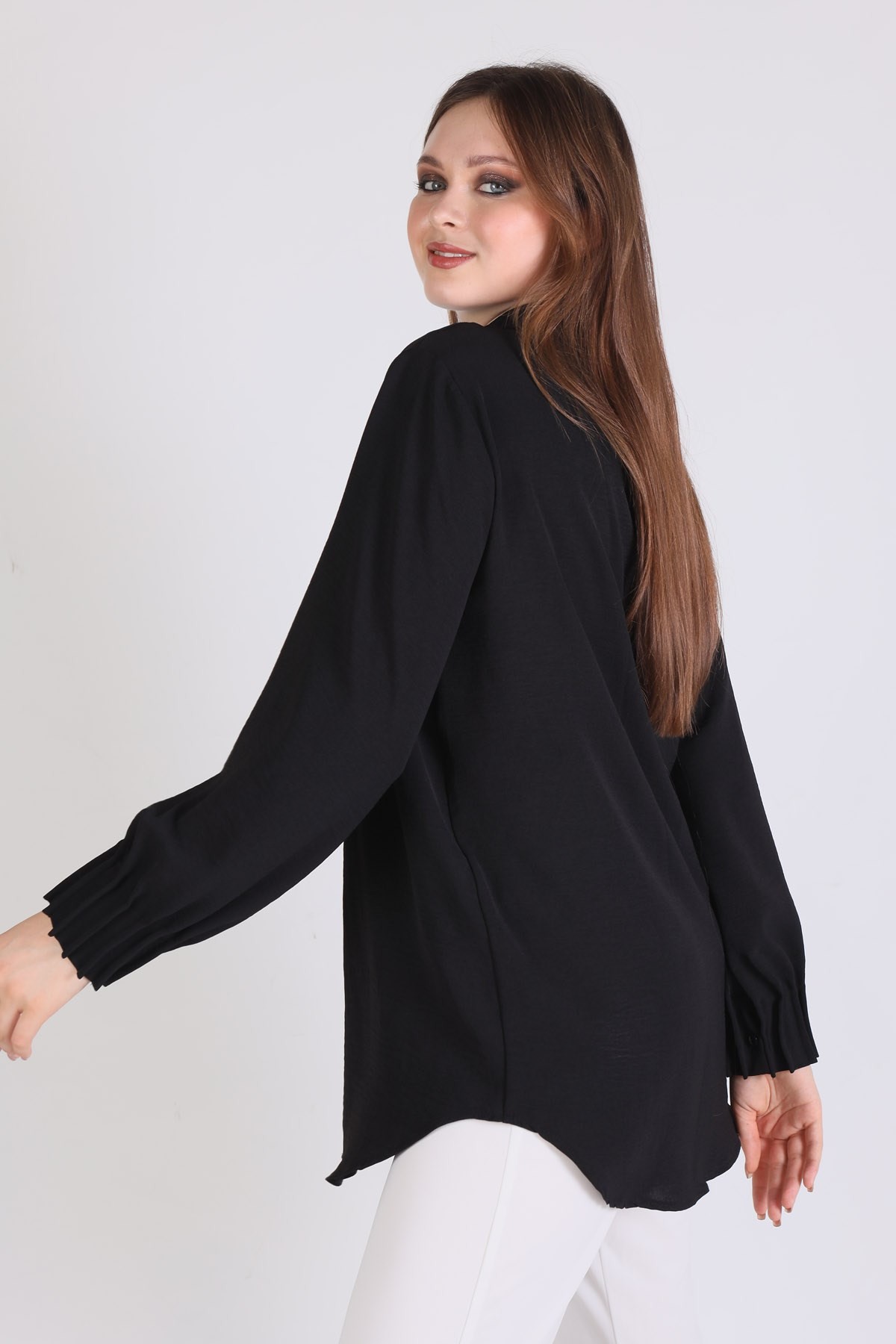 Siyah Kol Drape Detay Gömlek 6454A