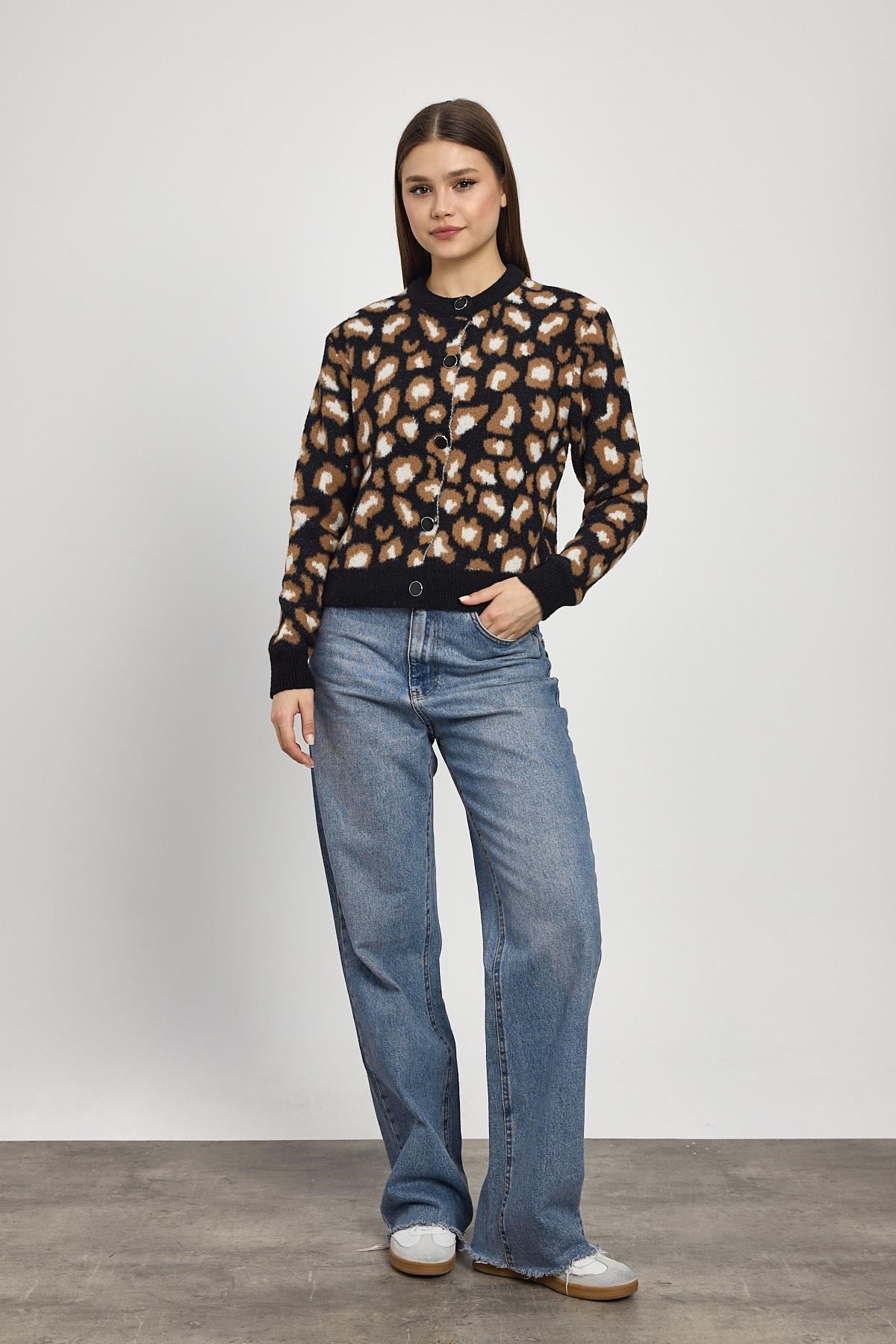 Siyah Leopar Detay Triko Hırka 24367