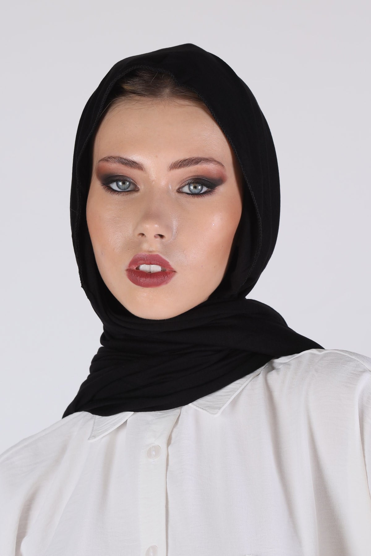 Siyah Penye Şal 5659